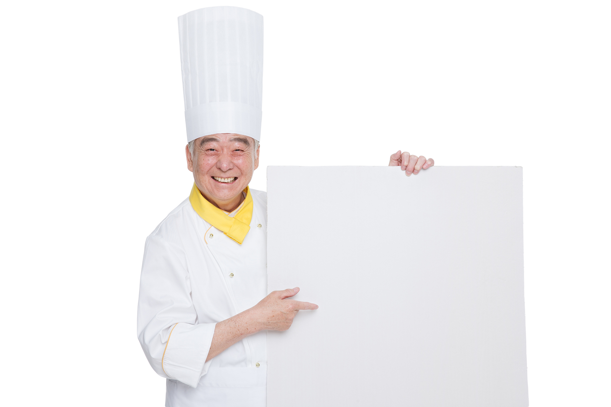 穿着厨师服的老年男人拿着白板