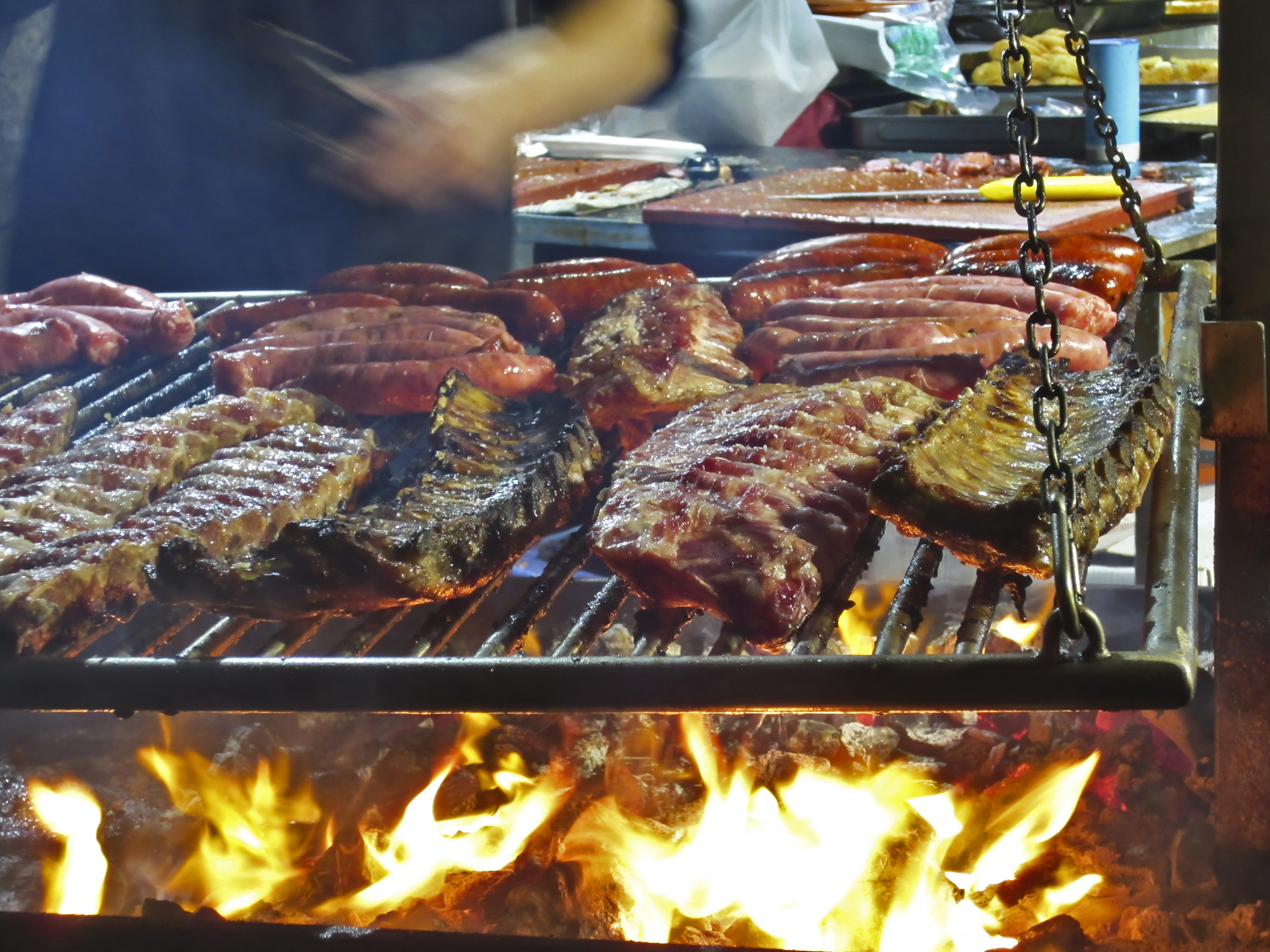 淄博烧烤：美食文化如何推动地方经济发展？