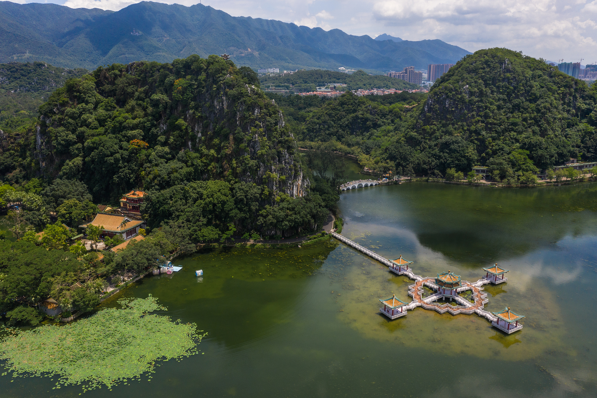 肇庆遇到困难怎么办？12345热线、媒体求助方式及材料准备指南