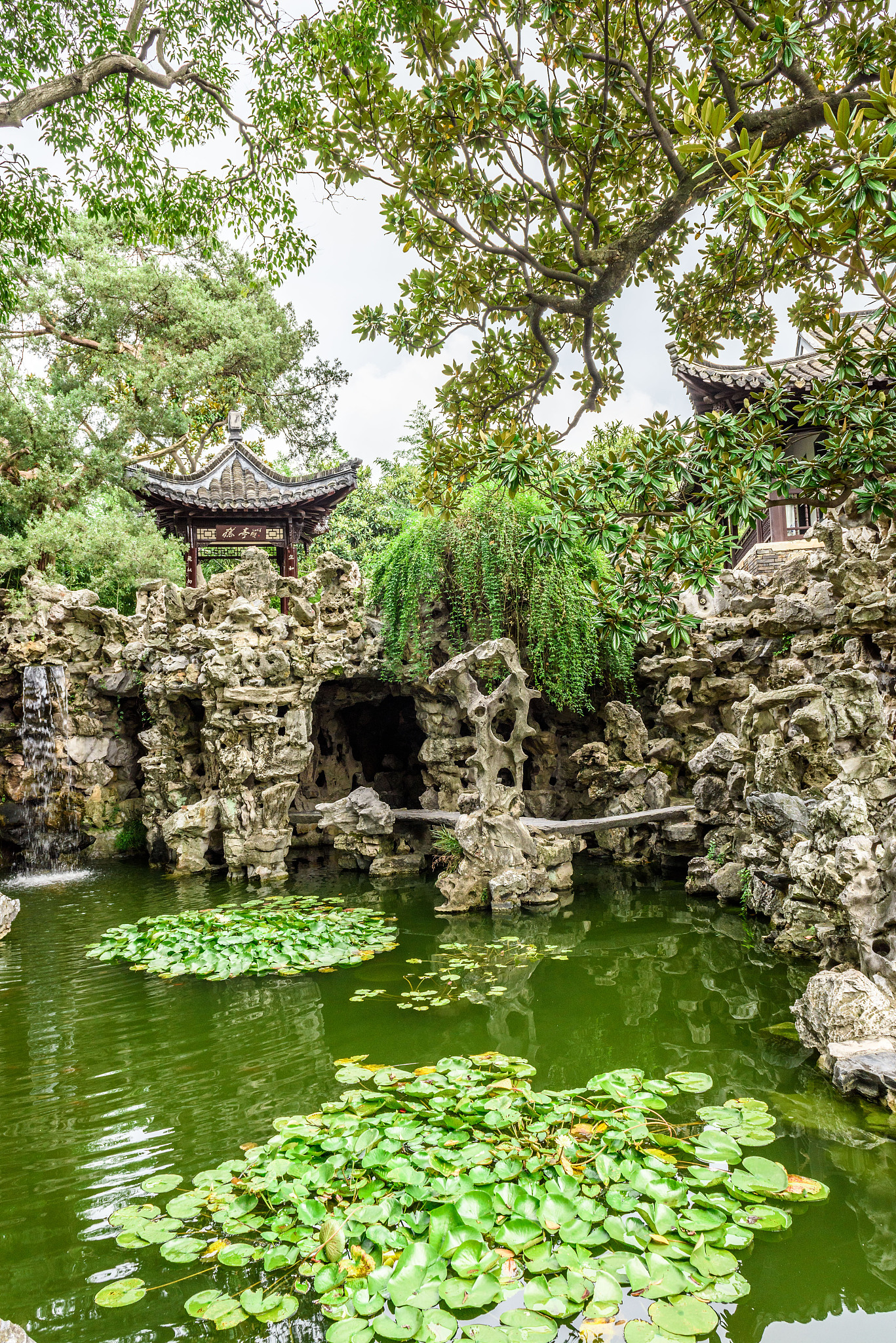 圆明园中著名的江南仿景园有？