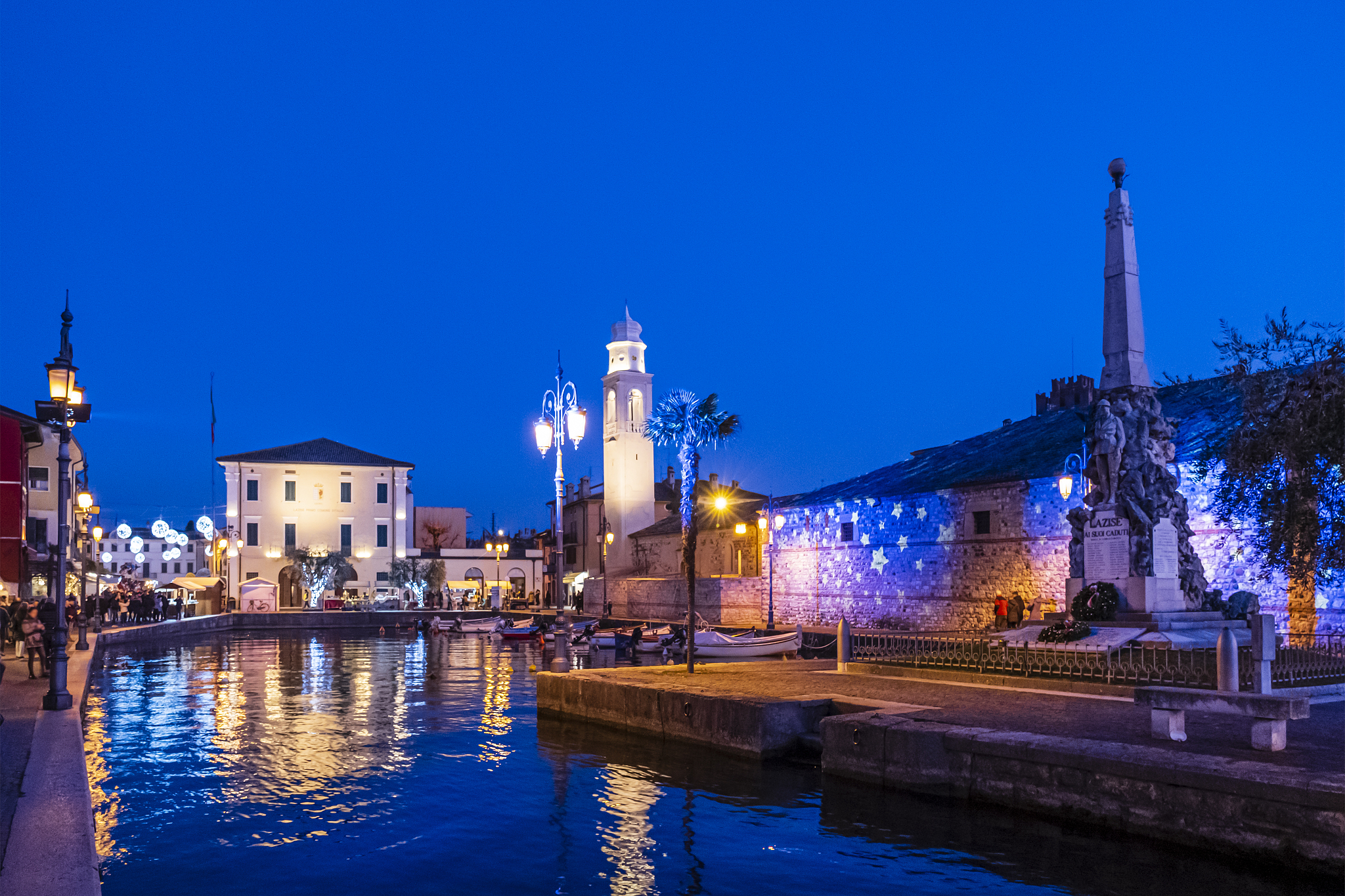 christmas in lazise, lake garda, italy