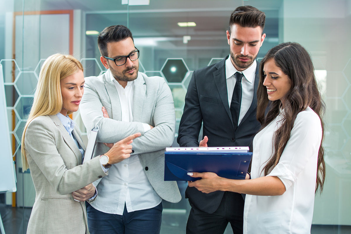 吹风机目标市场分析：谁在使用吹风机？