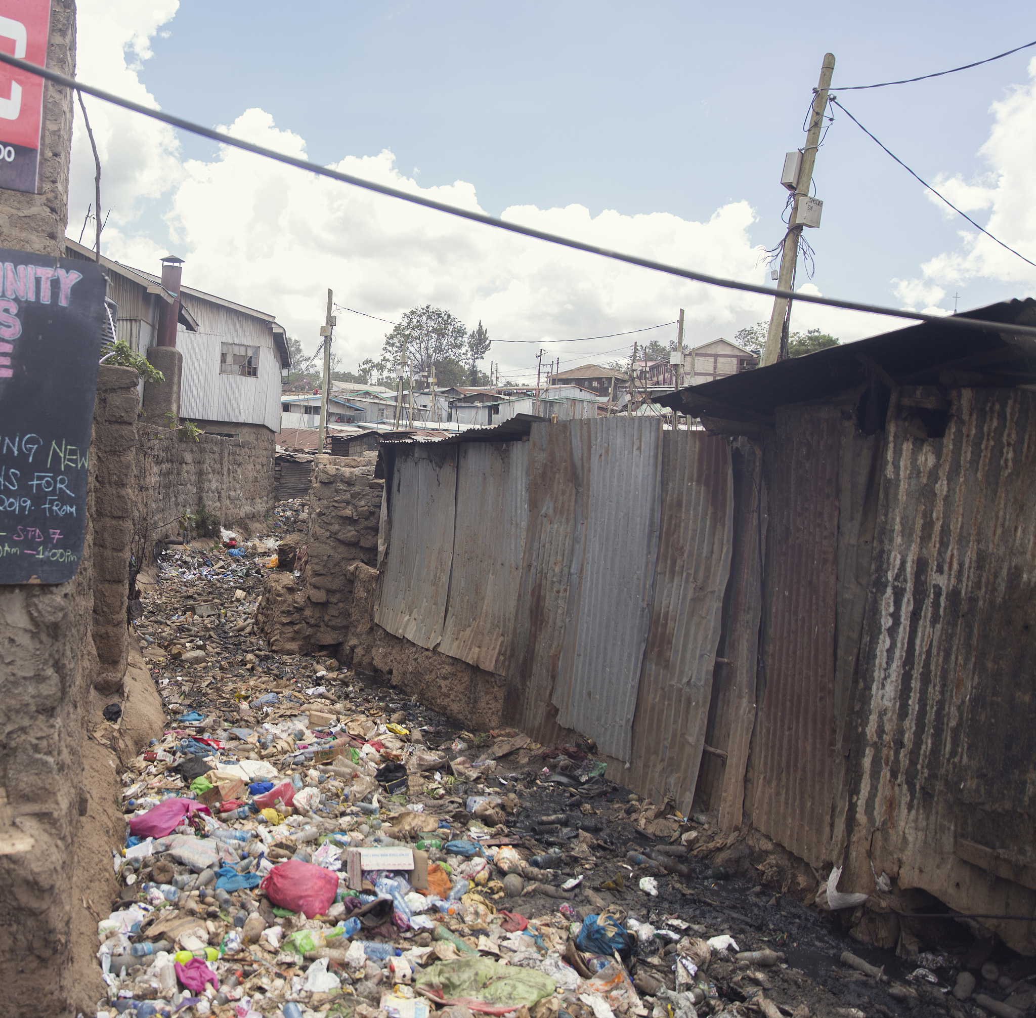 社区工作者工作汇报发言稿：为居民打造和谐宜居家园