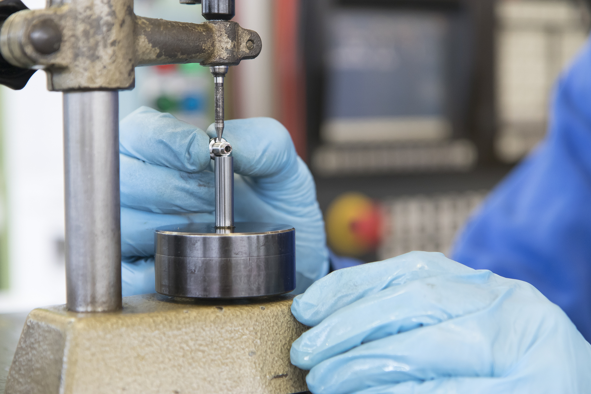 电解铝阳极测高：测量什么高度？