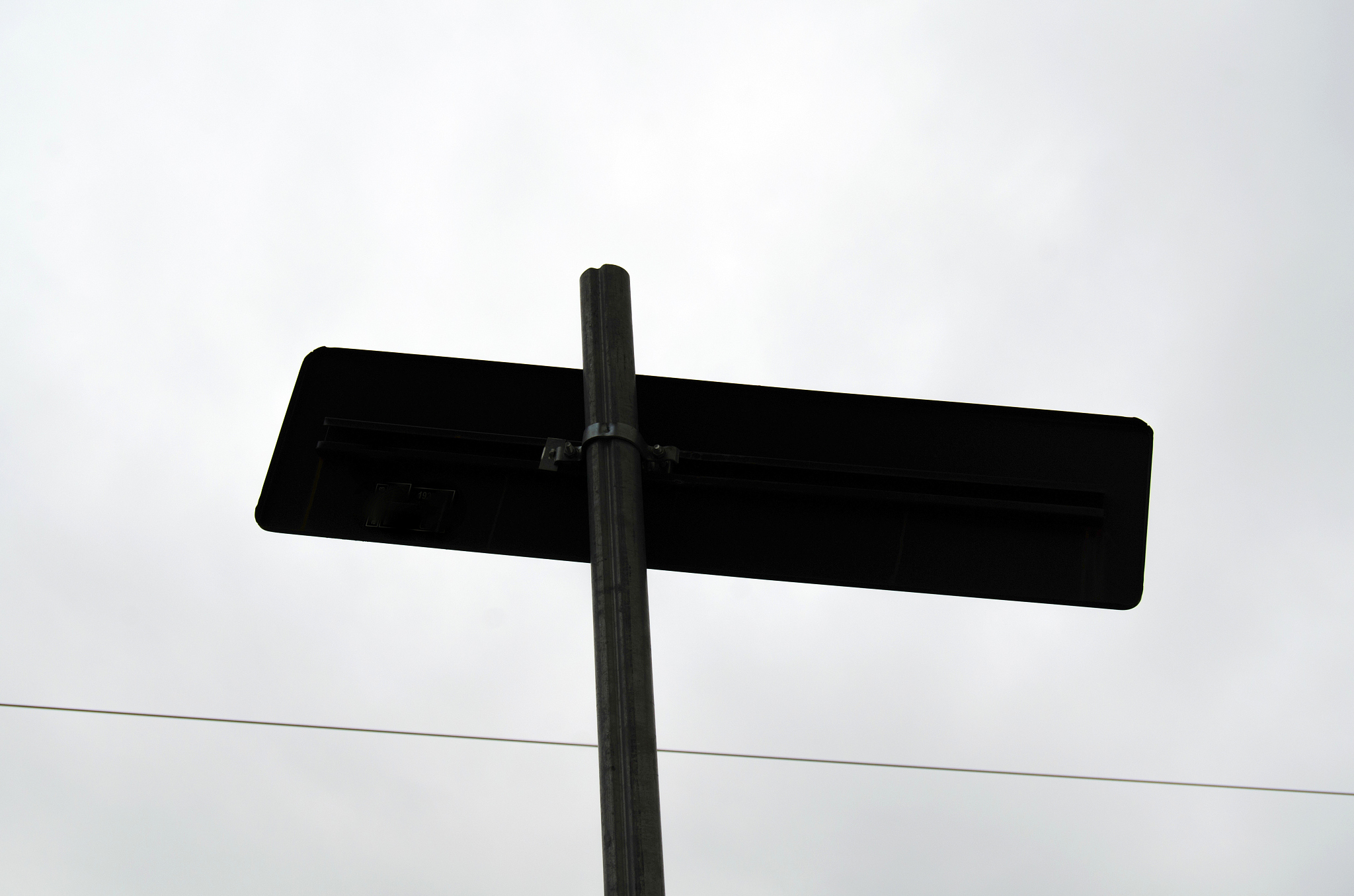 sign back