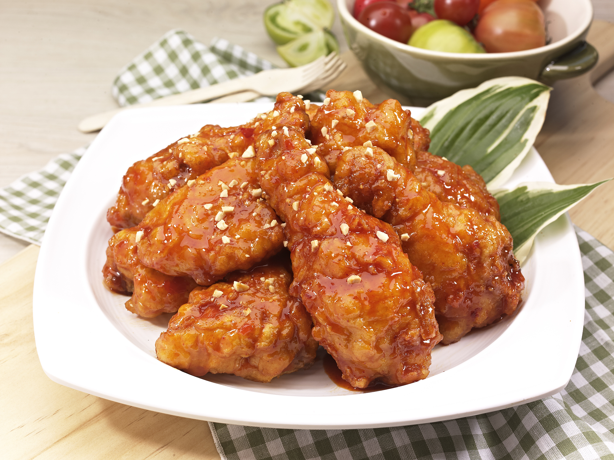 sweet,sour,sauce,deep fried,chicken,korean food