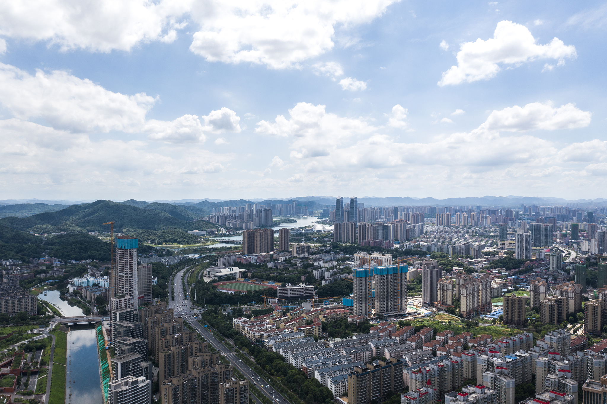 航拍长沙城市天际线