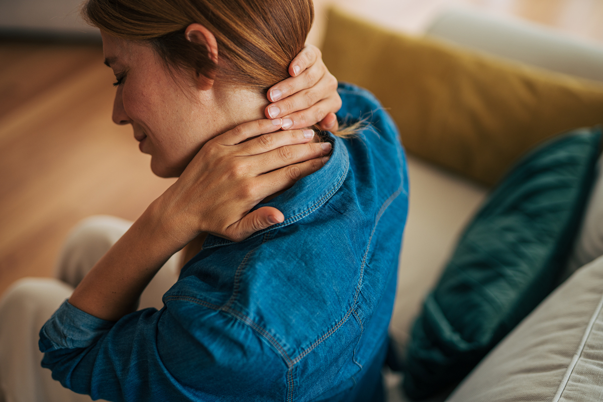 感冒后突发剧烈头痛伴精神异常？警惕脑部疾病！