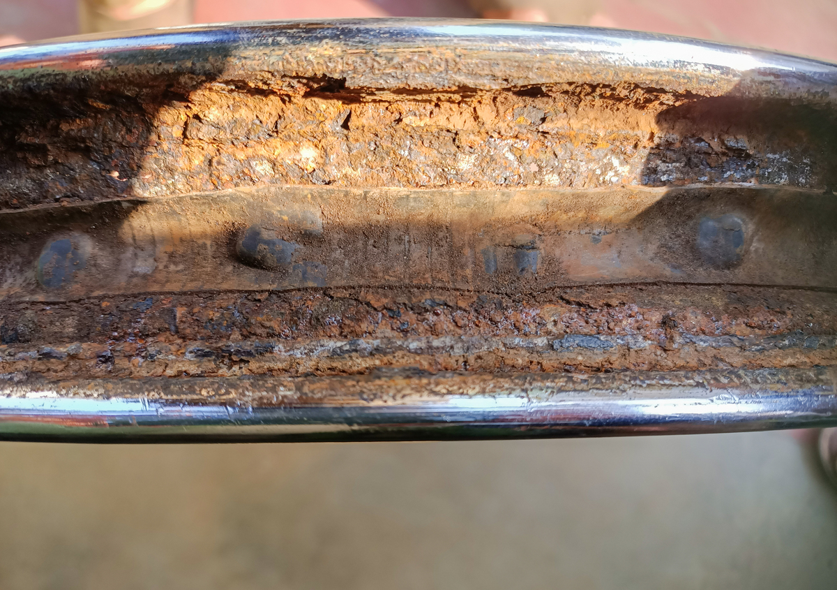 受潮货物无法使用，将被封存销毁