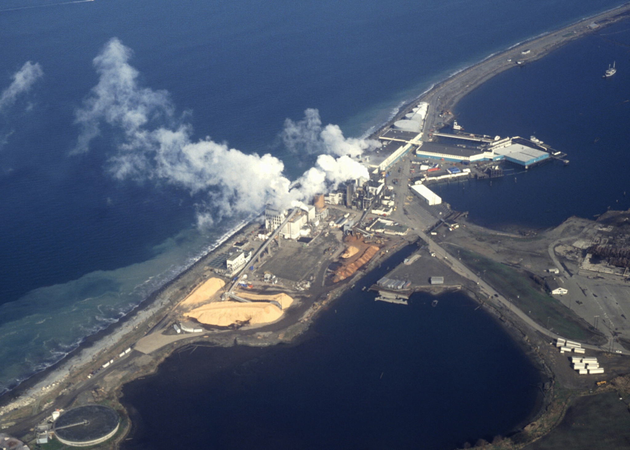 美菲公布四个基地位置，目标锁定台海与南海