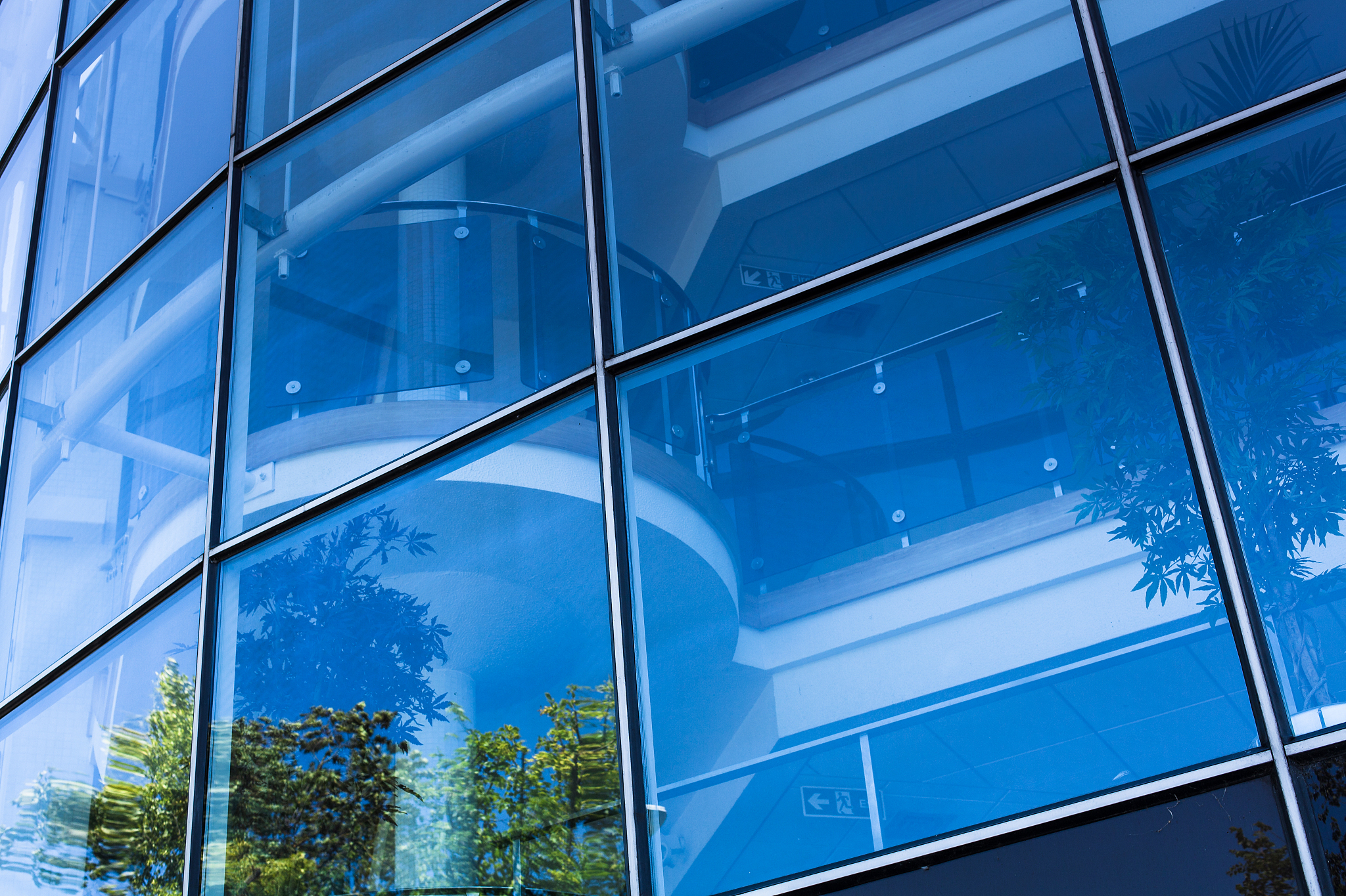 contemporary glass office building, london
