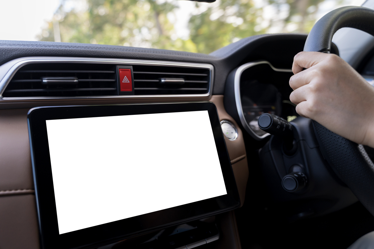 智能座舱播放音频的时候还可以根据音频同步联动其他什么部件或功能