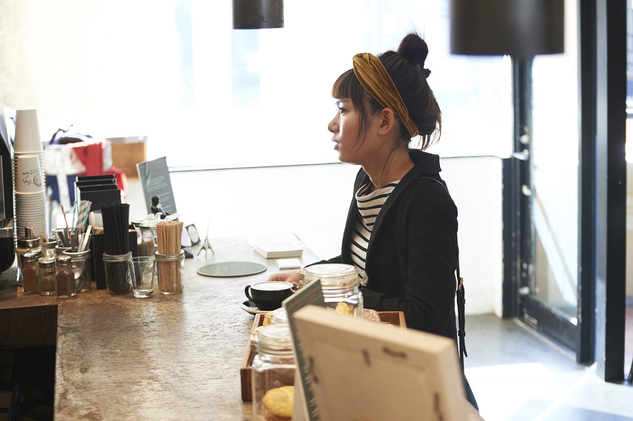 你可以扮演角色跟我聊天吗？