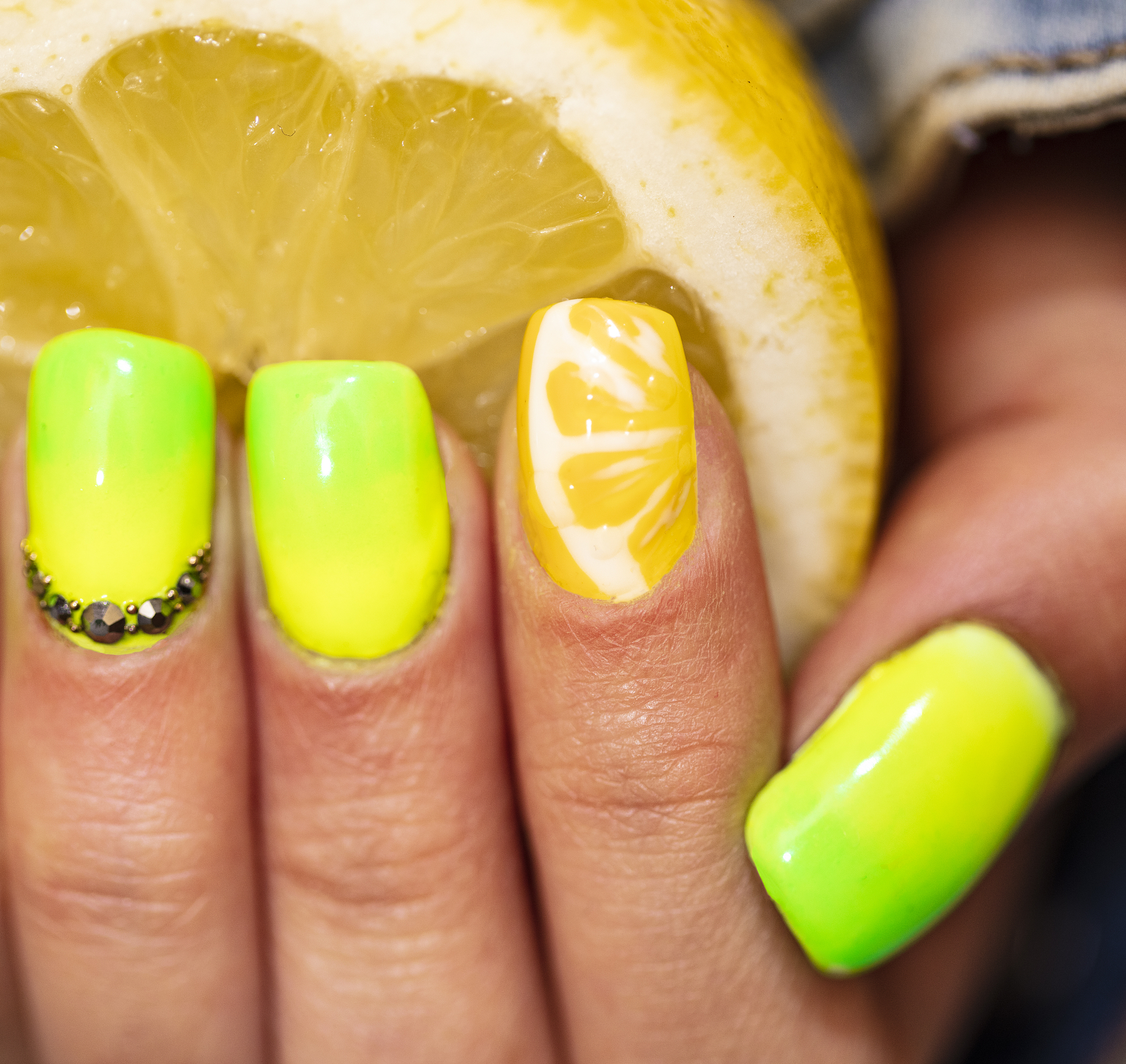 西安盛华美容美发学院美甲怎么样？服务好，价格实惠！