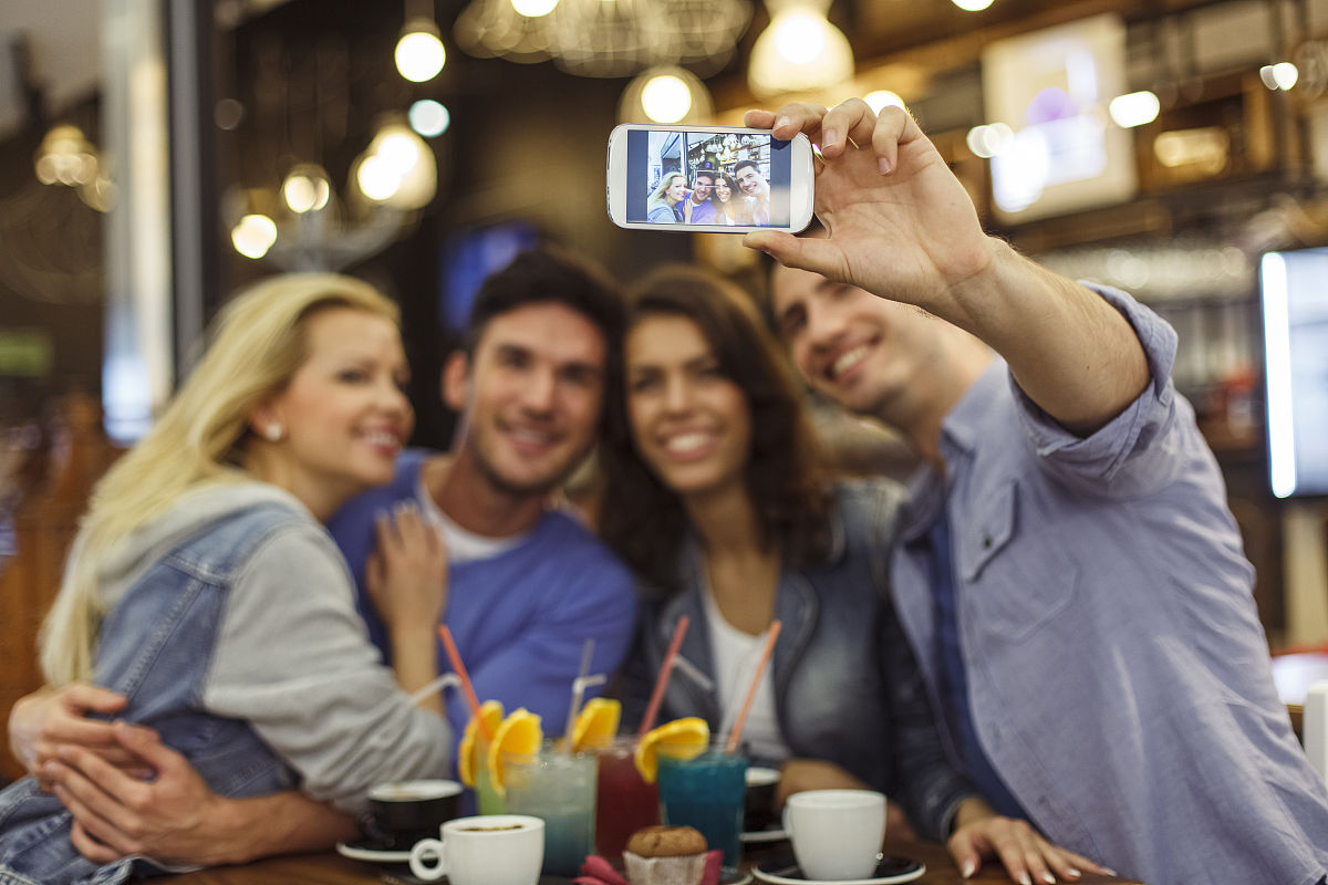 校园约会吧：大学生约会平台创新创业计划书