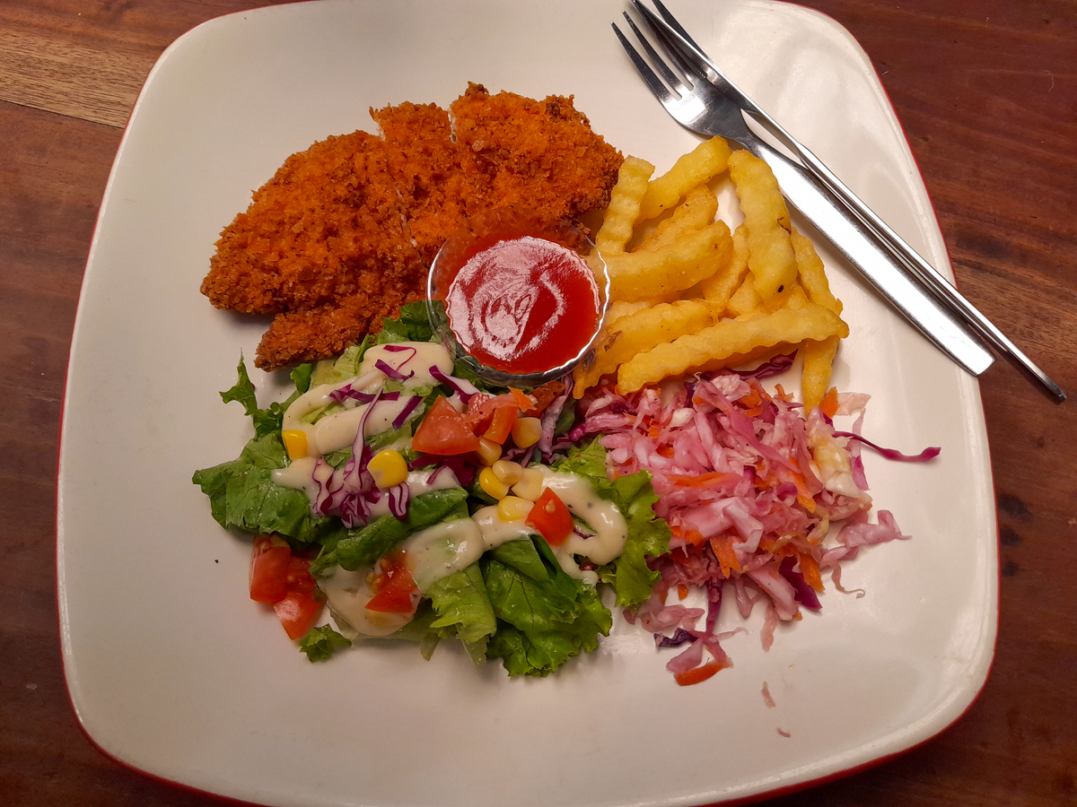 Road Tech Lunchtime: Southwest Chicken Ranch Salad & the Power of Salads