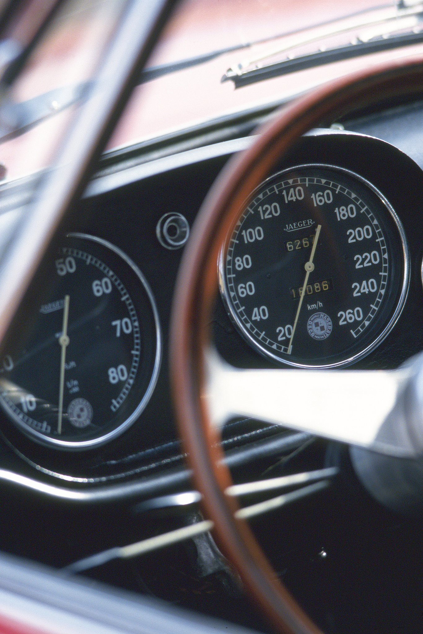 closed up image of a classic car dashboard, differential focus