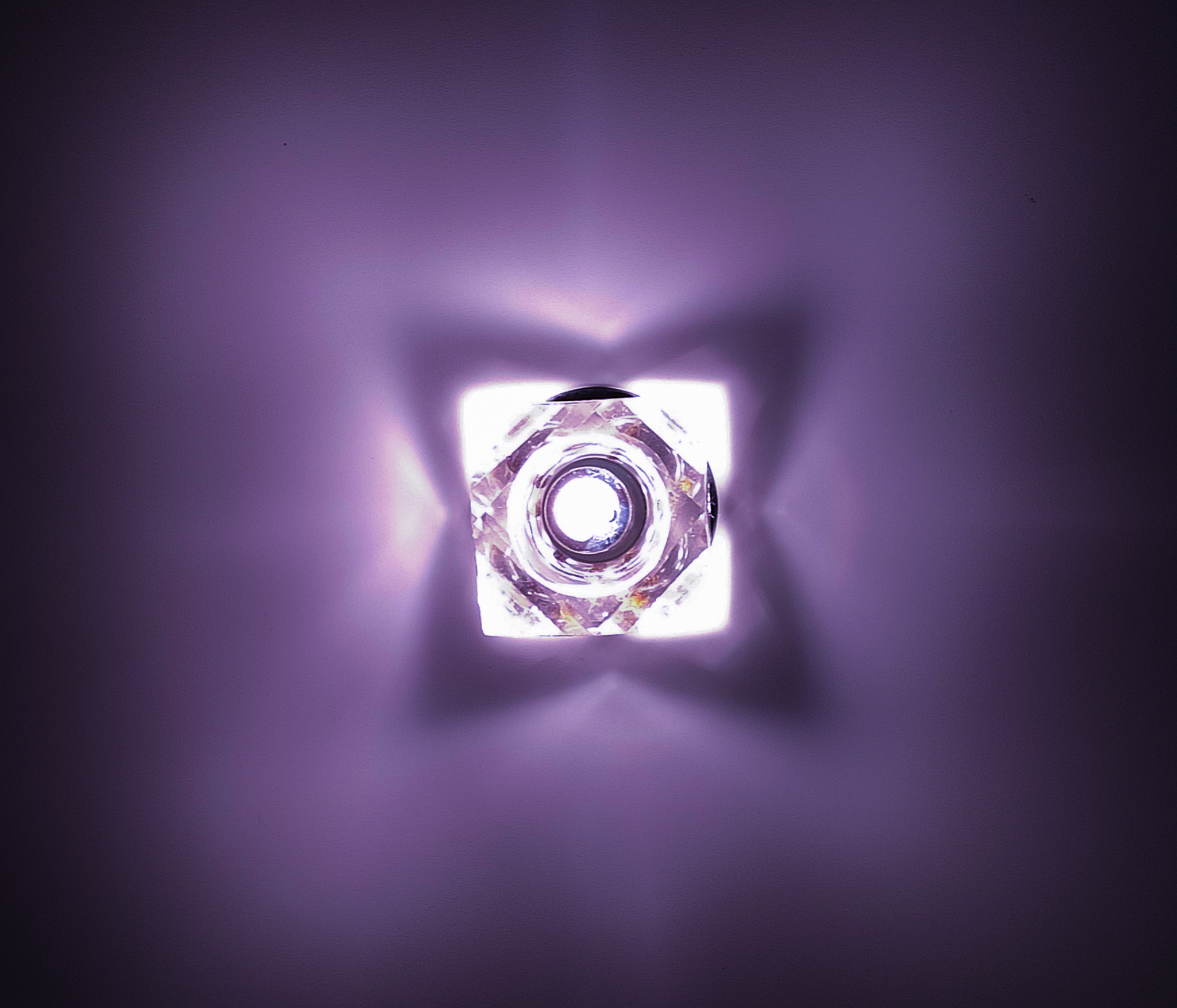 恶魔之眼和守护之眼的区别