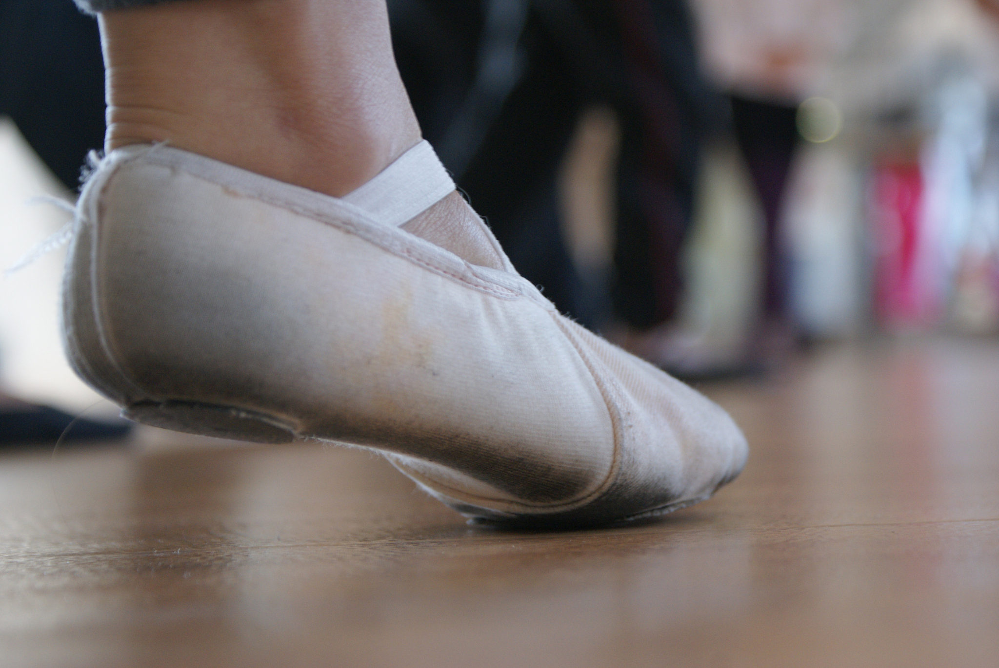 武汉市艺术学校可选课程：音乐、舞蹈、戏剧、美术等专业方向