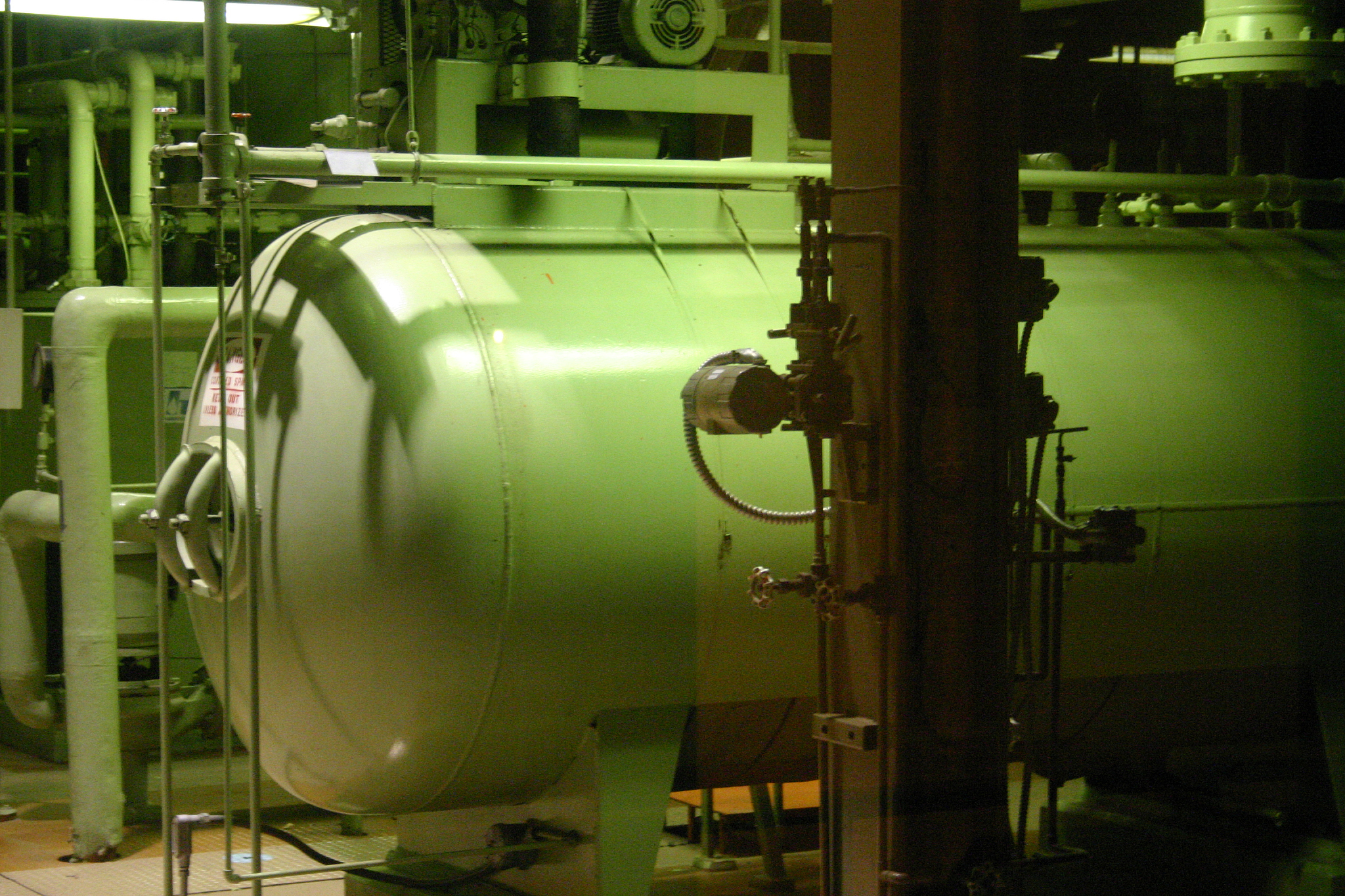 超高压锅炉除盐水标准帮我用200字详细描述