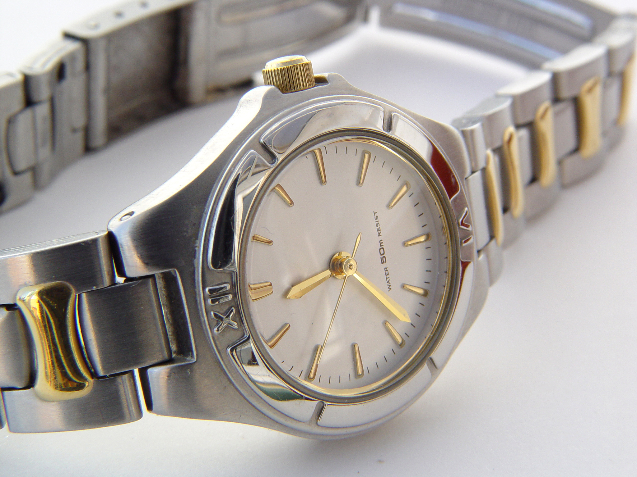 wristwatch