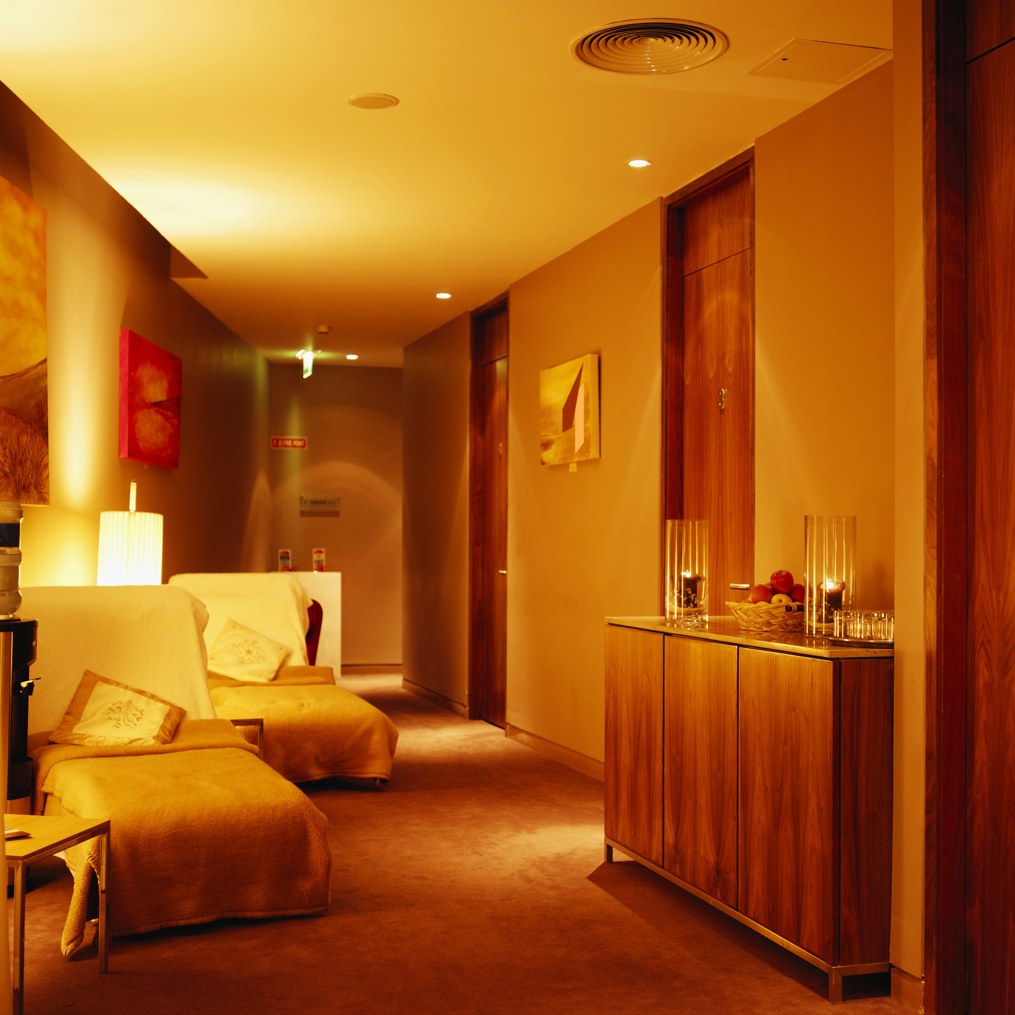 山西华澳商贸职业学院酒店管理专业课程详解：学习内容及就业前景