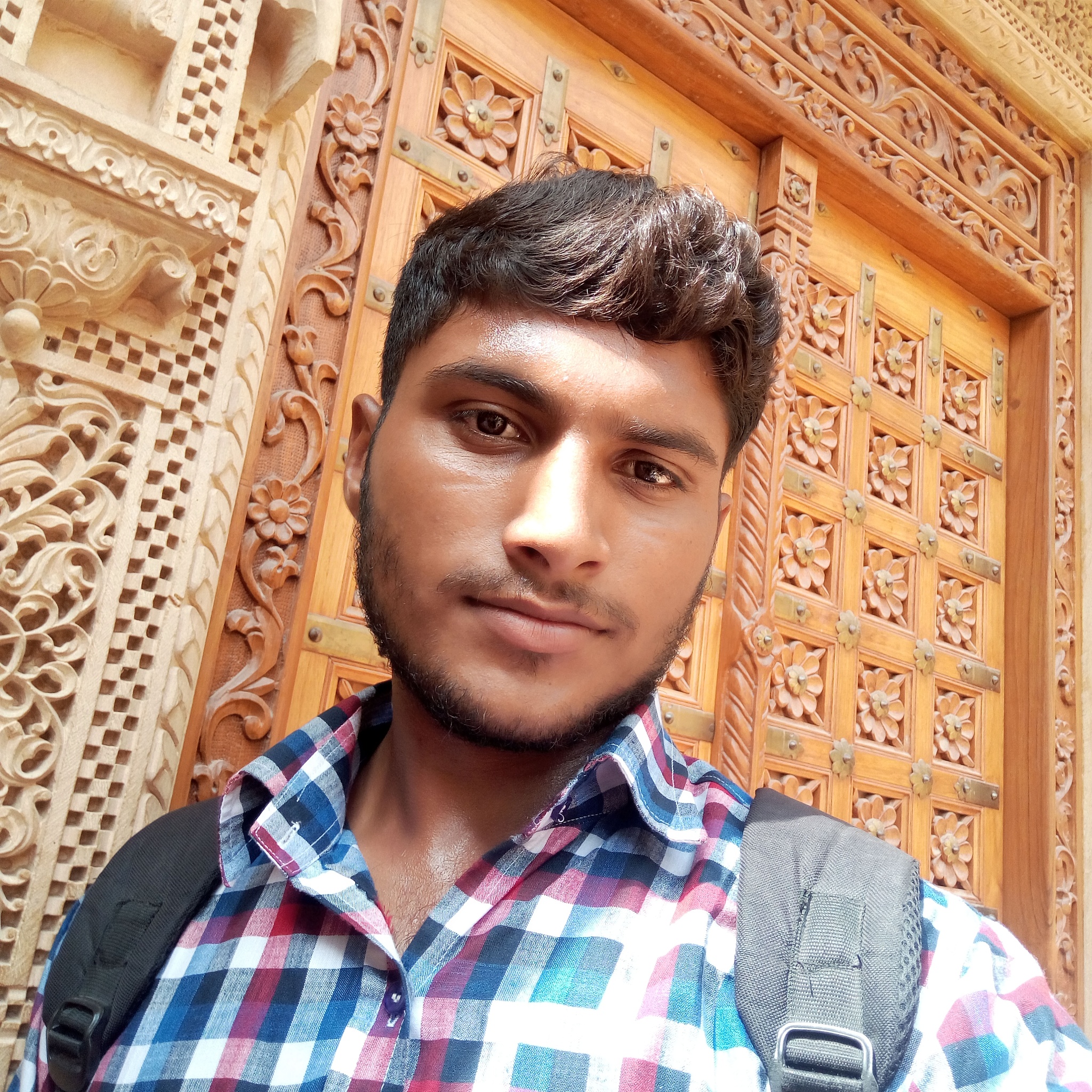 Tips Menarik Perhatian Cewek: Panduan Lengkap & Efektif