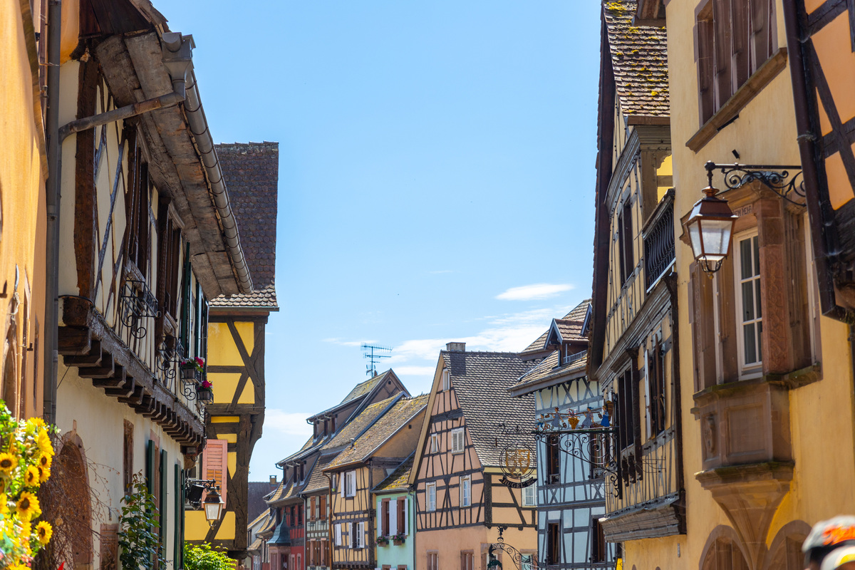 漫步法国小镇：感受浪漫气息，领略欧洲文化魅力