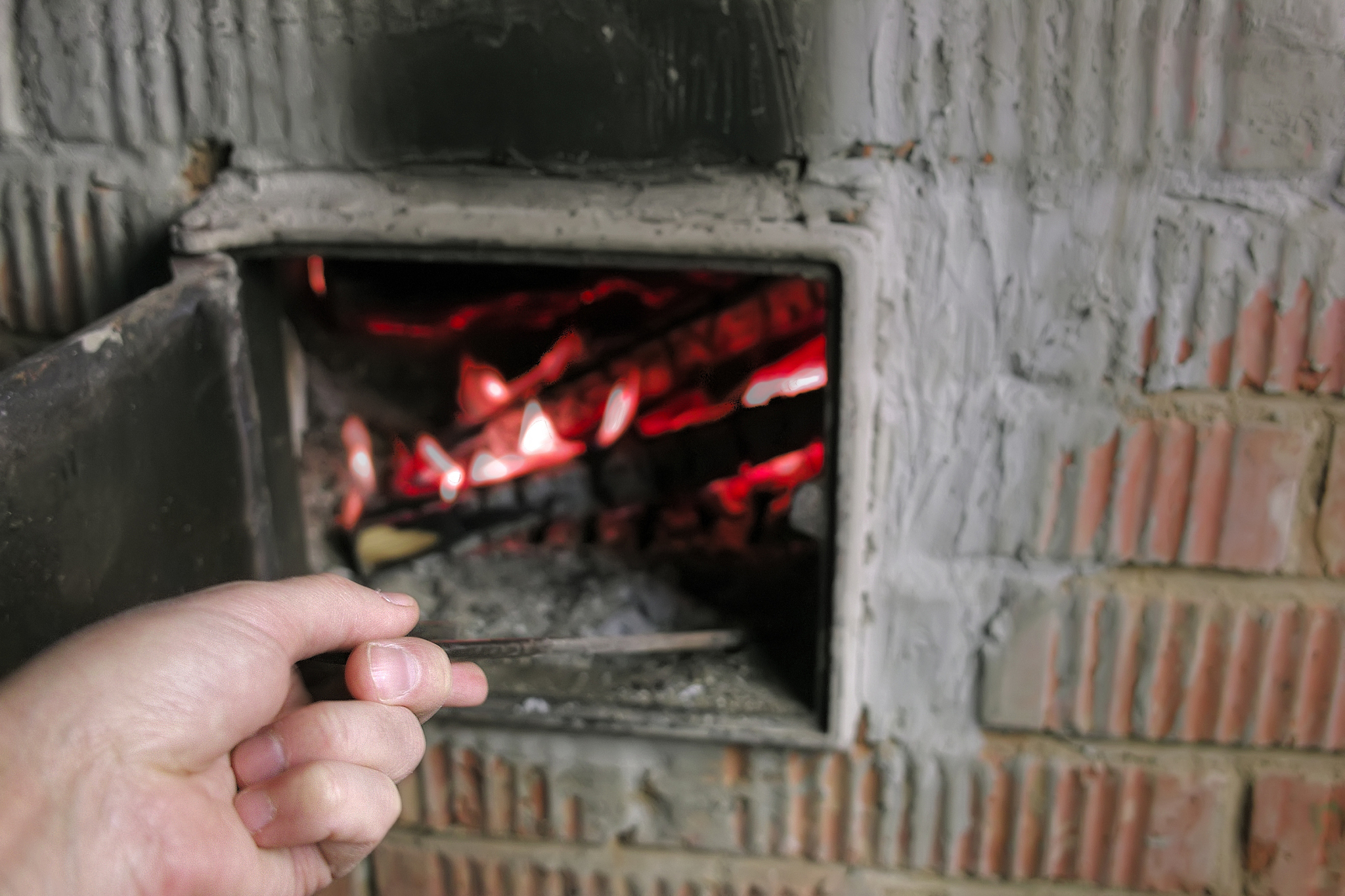 电弧炉炉壳发红是怎么回答及拓展