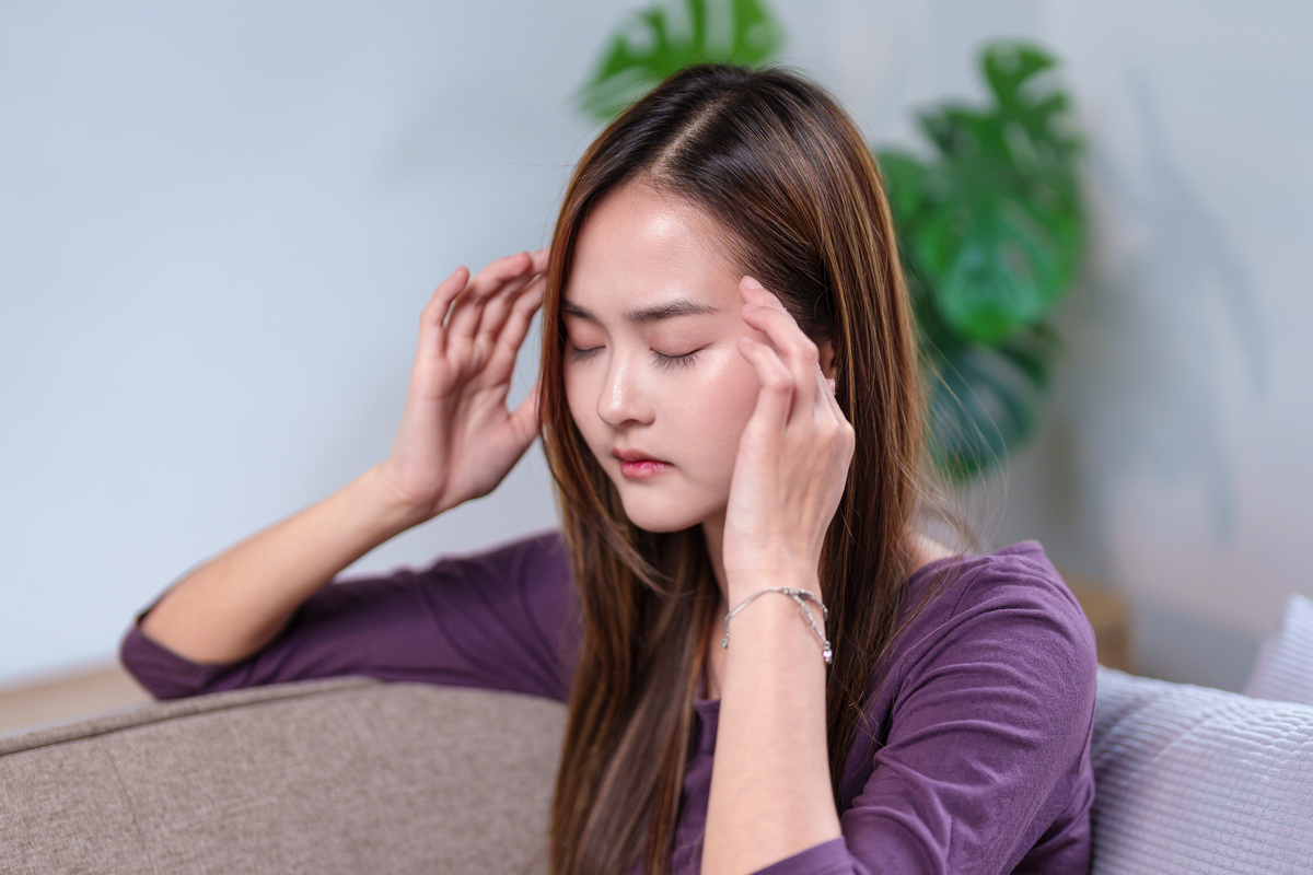 女生眼神躲闪意味着什么？解读害羞背后的秘密