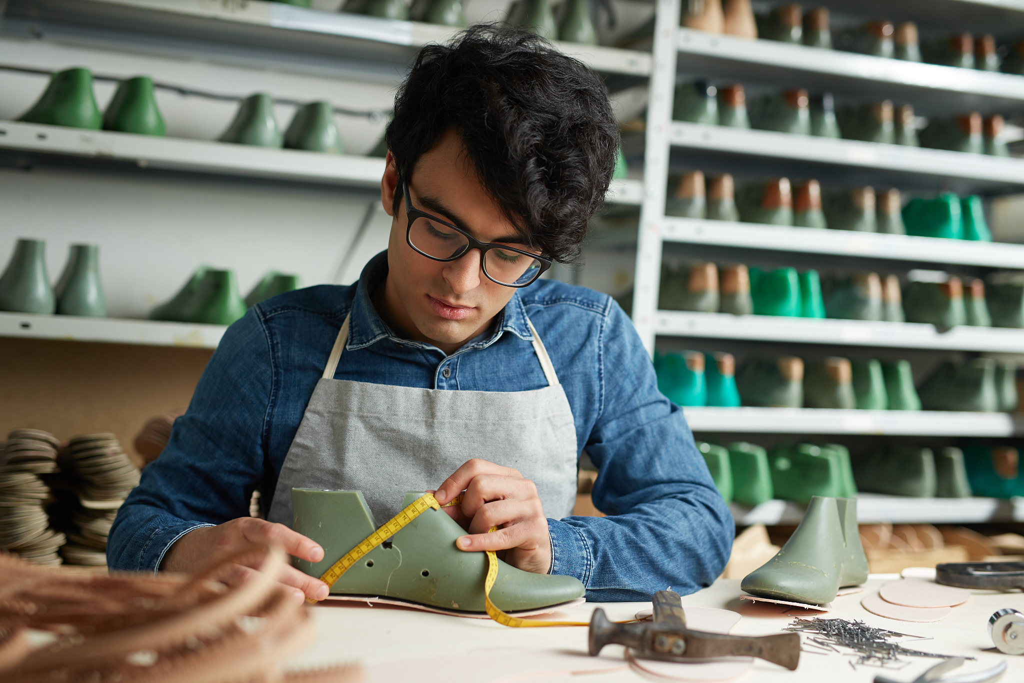工厂生产计划表格模板 - 下载及使用指南