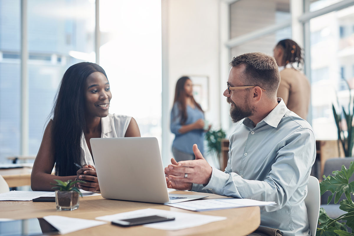 军队文职求职：期望[你期望的职级]，地点[你期望的工作地点]