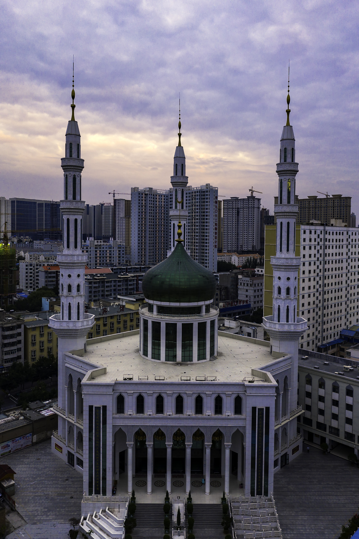 西宁地接旅行社推荐：甘肃逐西国际旅行社，专业服务、丰富线路、个性定制