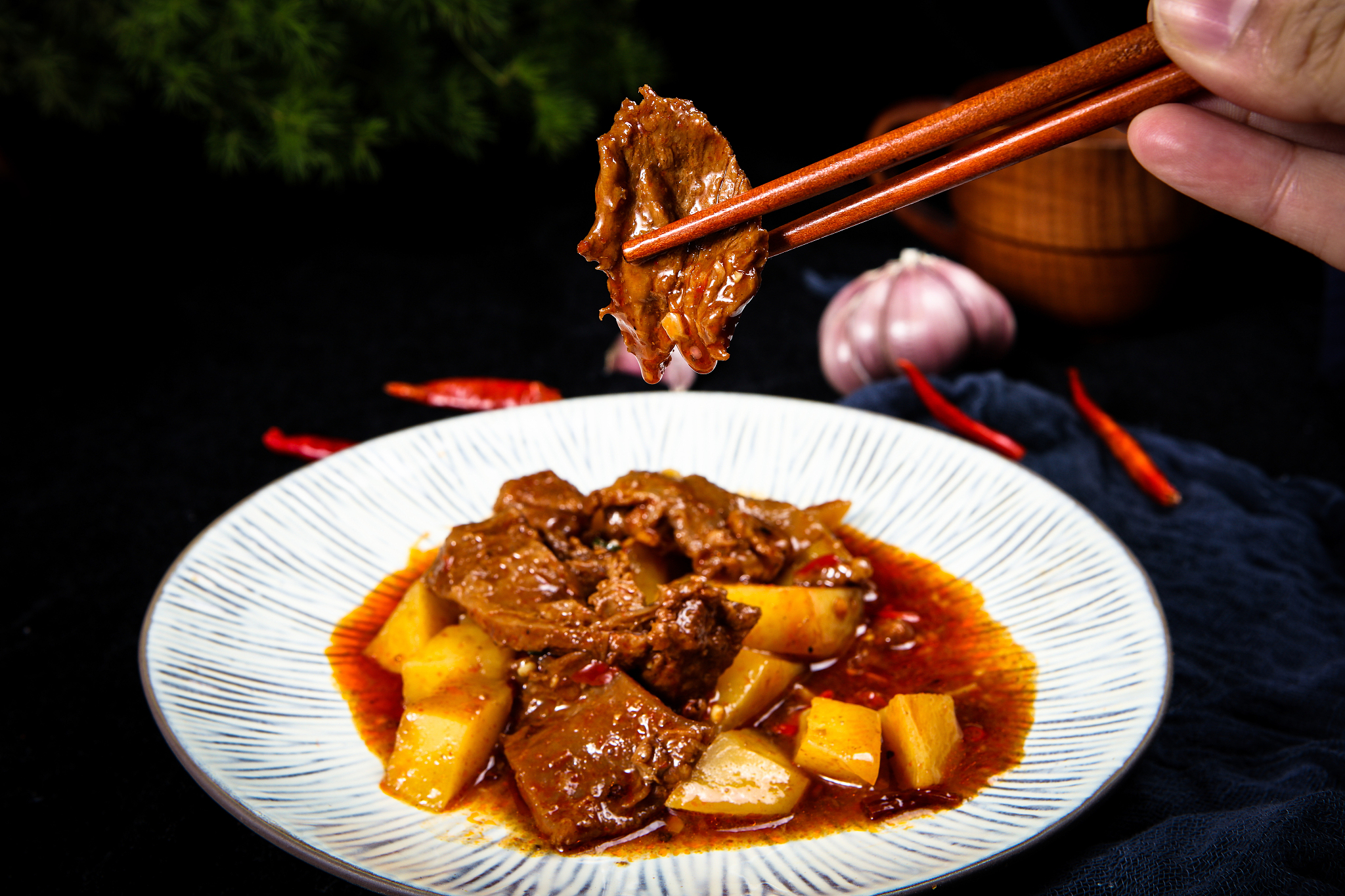 土豆牛肉酱香卤肉50字好评