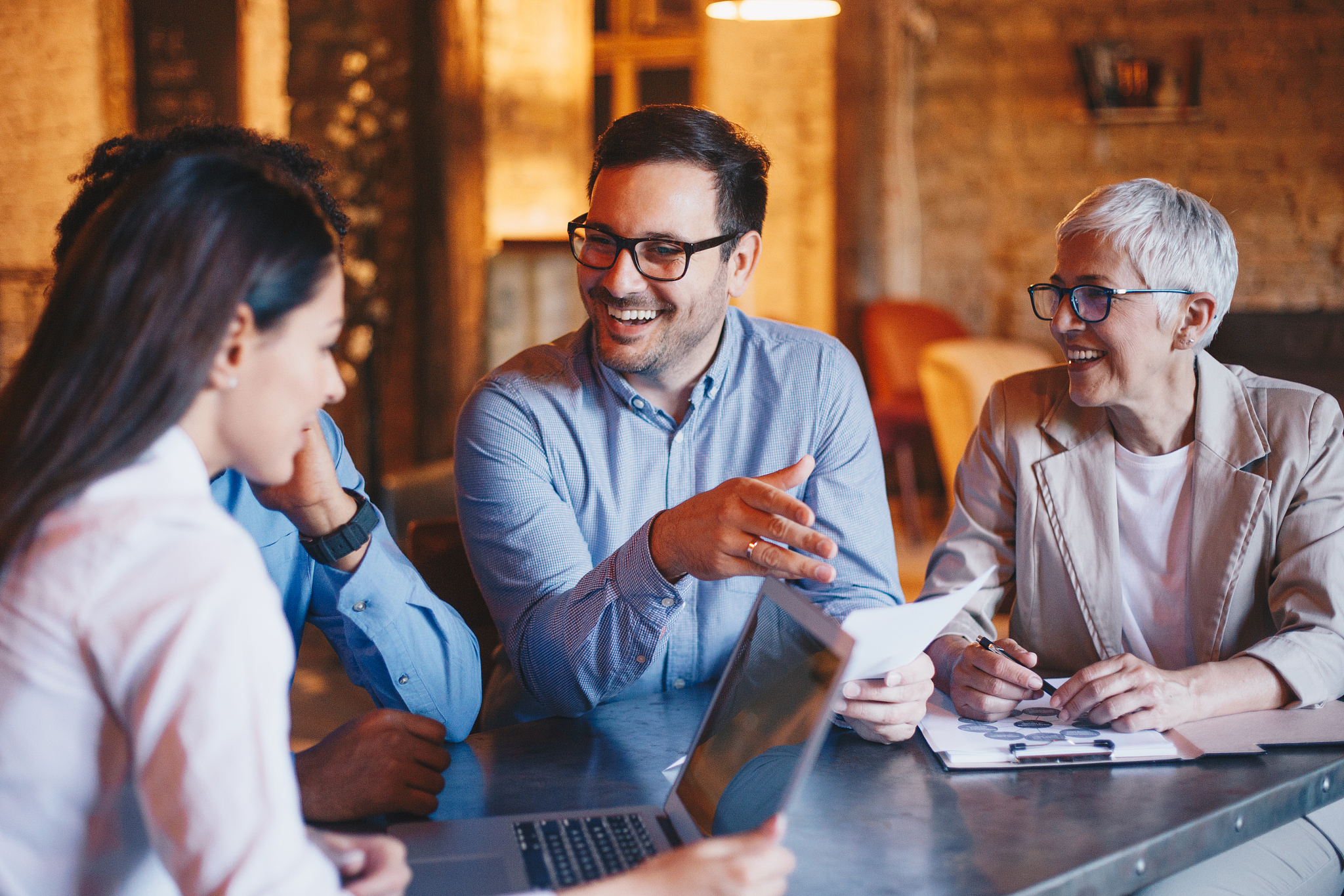 写一个大学本科计算机科学与技术专业的毕业自我鉴定