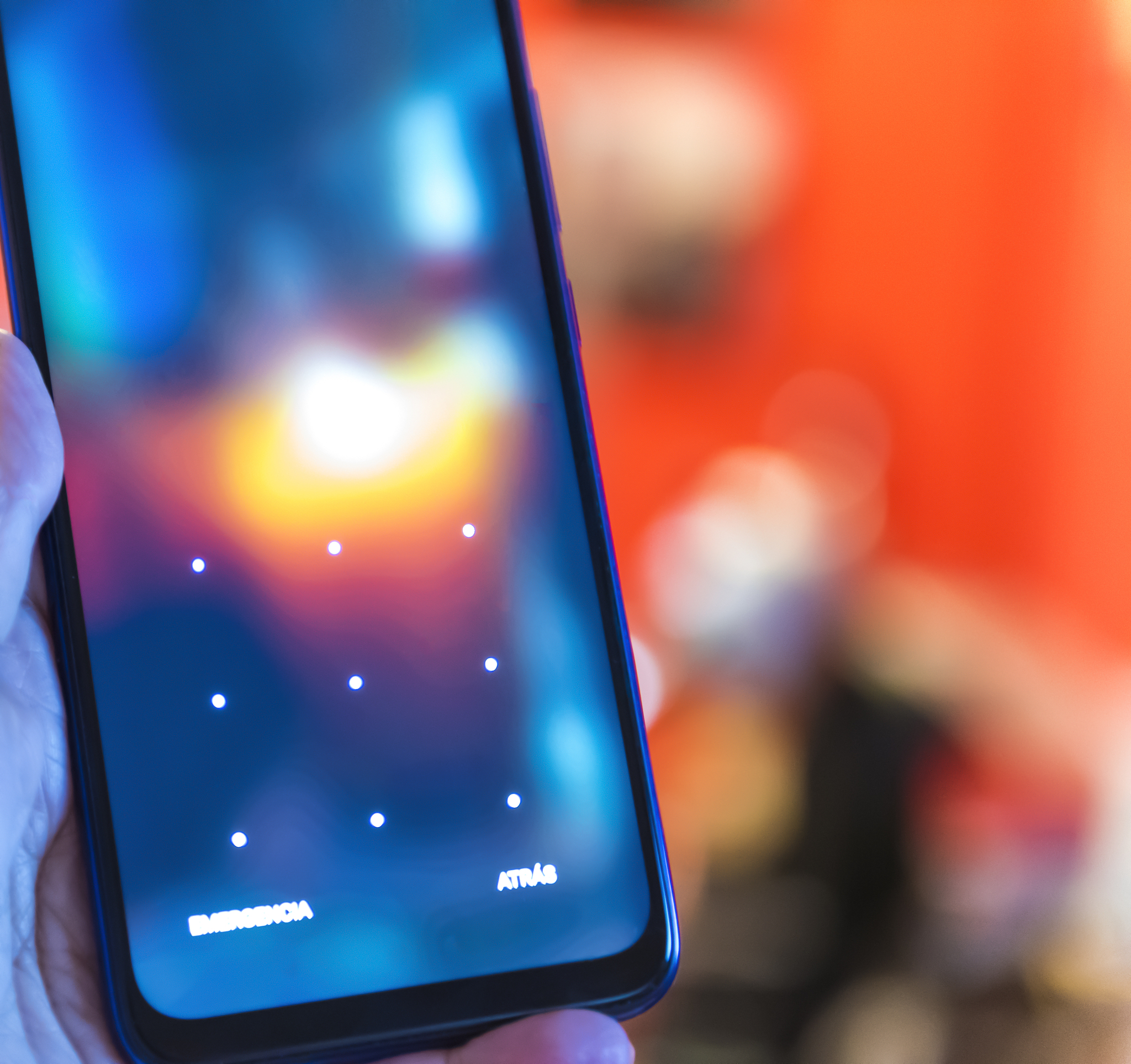 一加ACE2手机屏幕分辨率是多少？ - 详细参数解析