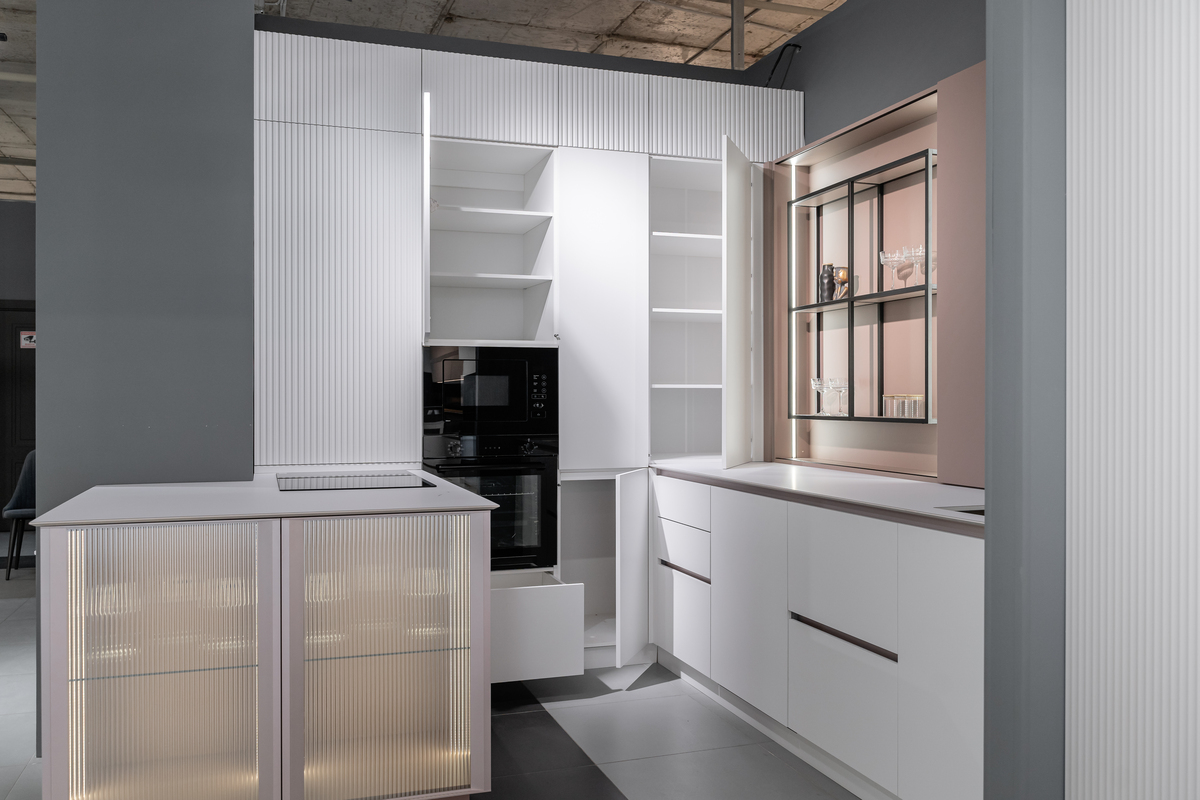 简欧风格厨房设计：空间利用技巧打造实用空间