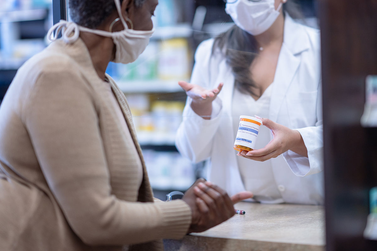 泸州医学院卫生学校药剂专业前景好不好