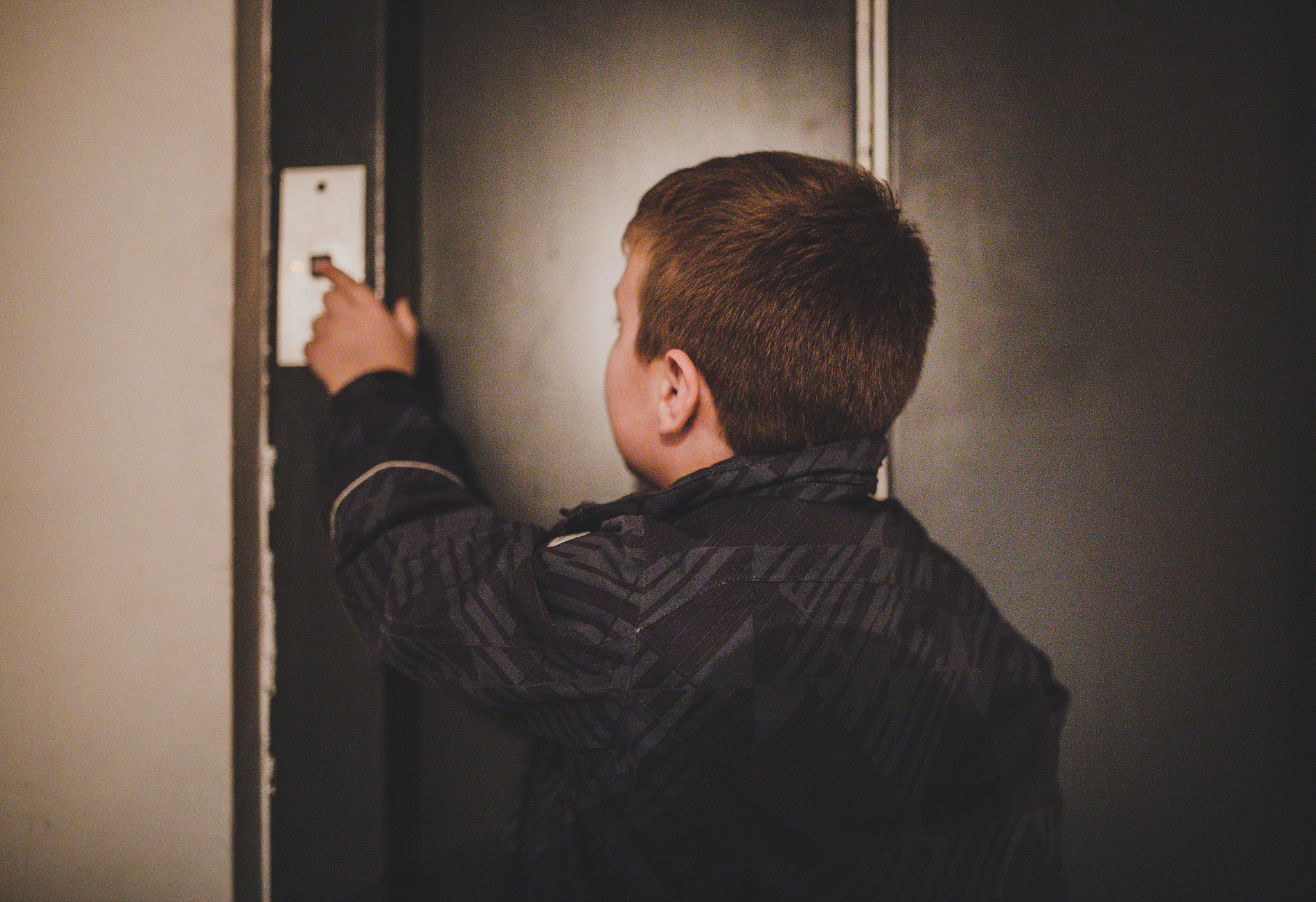 成都建筑工程学校电梯安装与维修专业怎么样？发展现状及就业前景