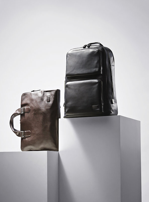 backpack,briefcase