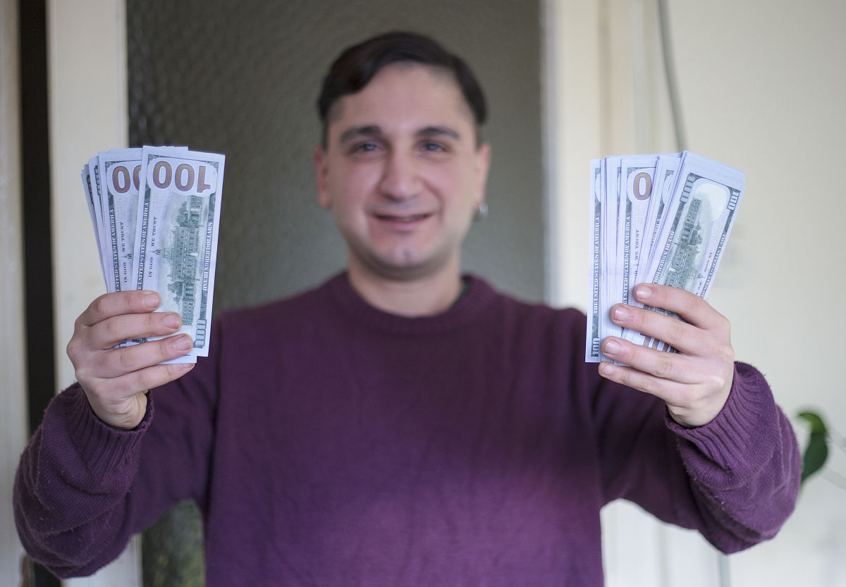 追求真正的幸福，金钱不再是我的追求