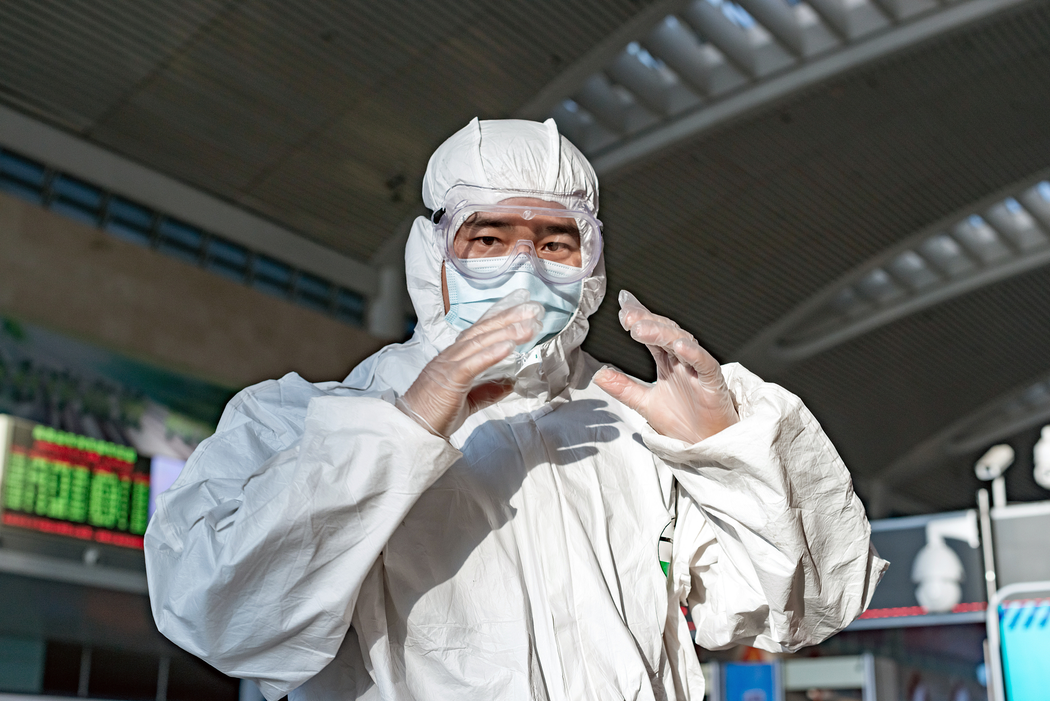 讨论与练习IRadonovich LJJr SimberkoffMSBessesen MTBrown ACCummings DATGaydos CALos JGKroscheAEGibert CLGorse GJ et al N95 Respirators vs Medical Masks for PreventingInfluenza Among Health Care PersonnelA R