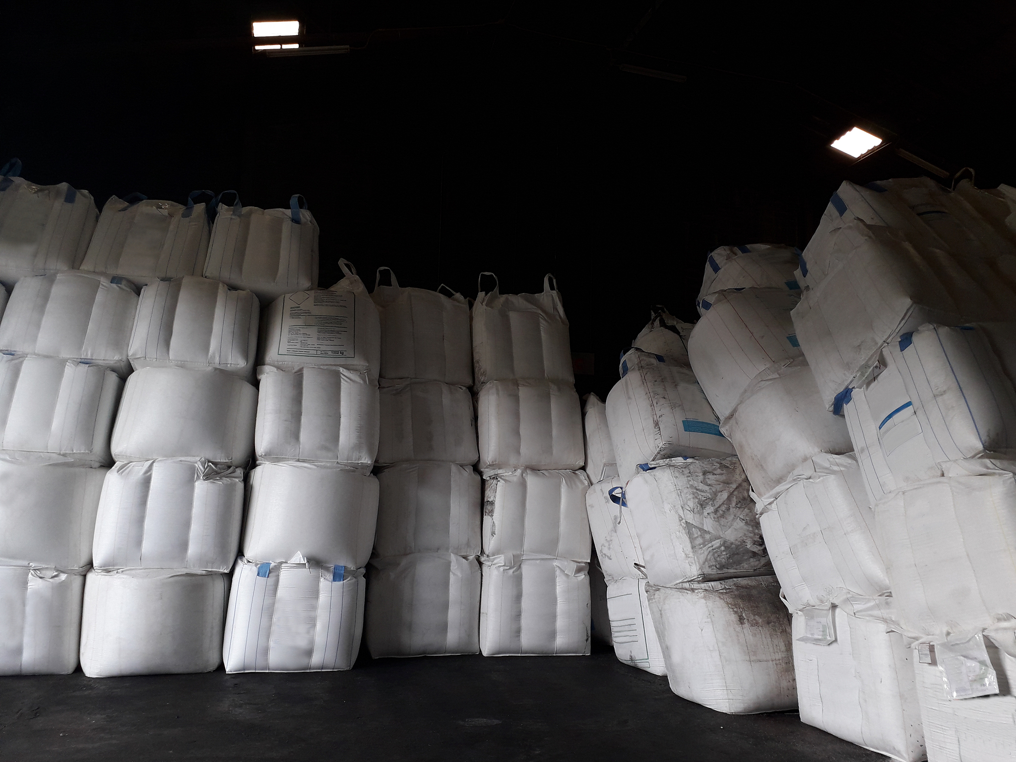 PBAT和纤维素酯发泡操作如何能使发泡产物不回缩的抗回缩剂