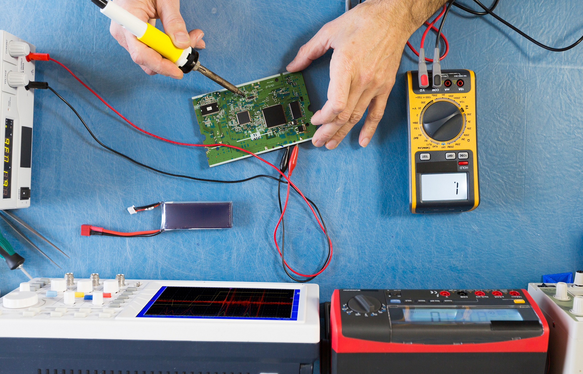 测氭仪学习心得：原理、操作、技能提升与学科拓展