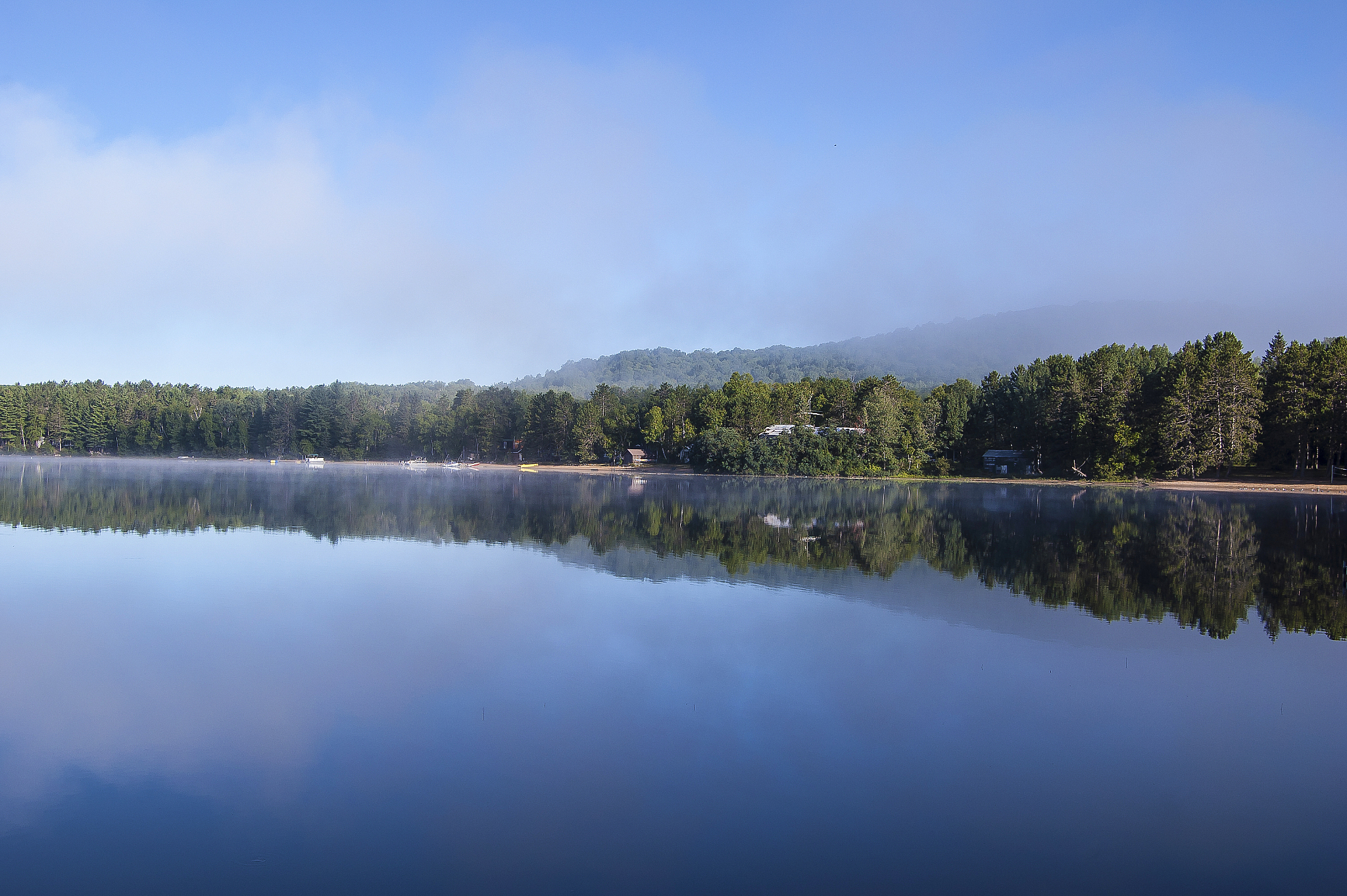 Dive into the Wonders of Weiming Lake with #PKU Photography