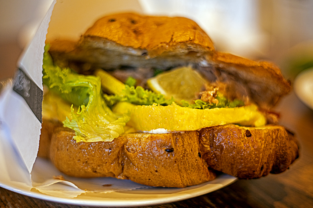 Kompakter Sandwichmaker: Schnell, Einfach & Perfekt für Unterwegs