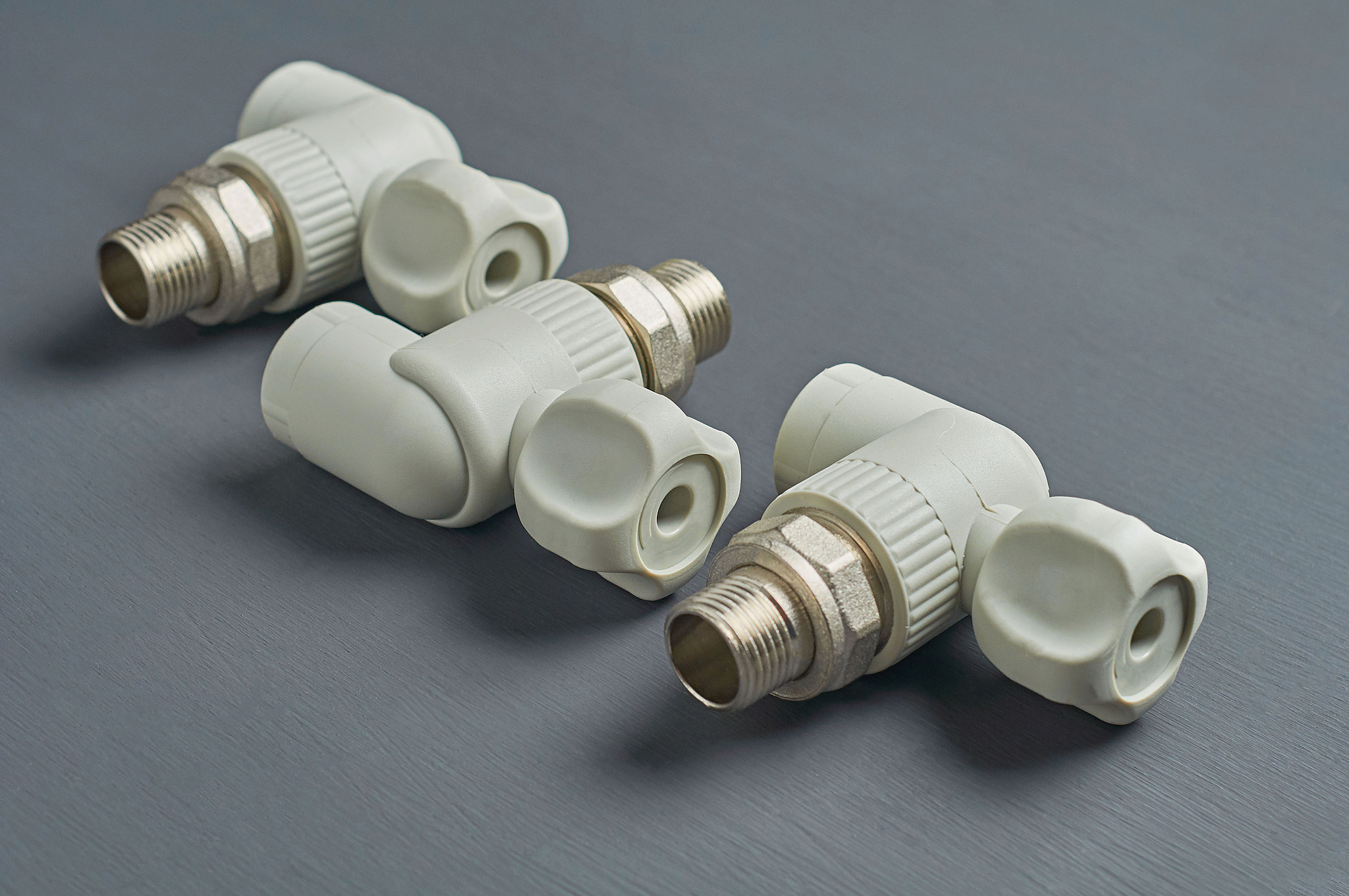 rows of three polypropylene water faucet for heating radiator li