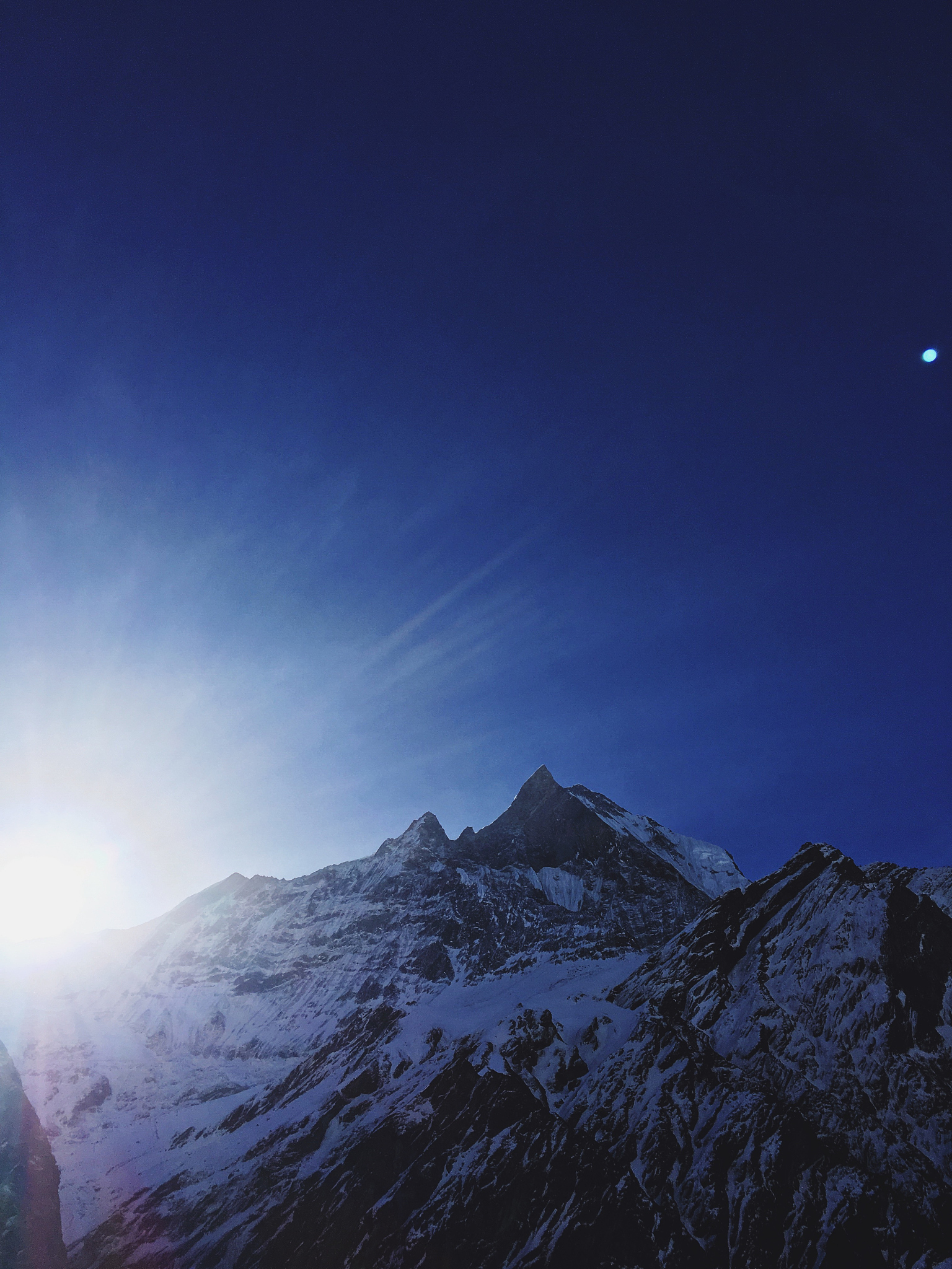 地球的水平面比珠穆朗玛峰还高？你信吗？