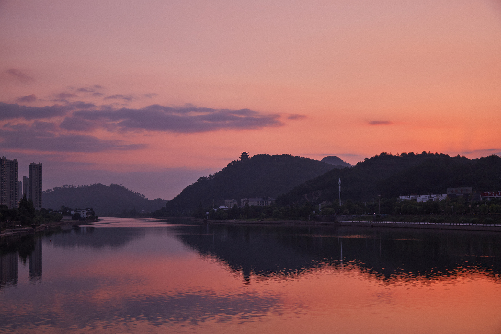 黄山市
