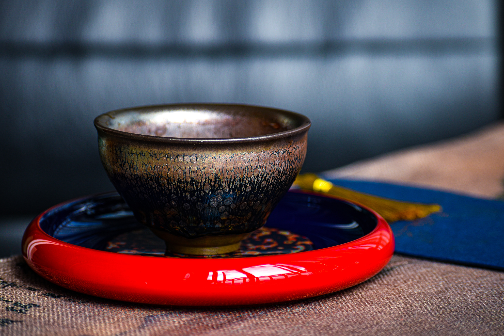 建盏真假鉴别的最简单方法 用250字帮我描述